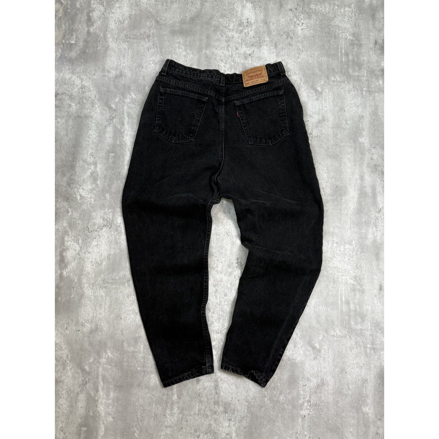 Vintage Women's 90s Levis 550 Tapered Leg Red Tab Black Denim Pants Size 35