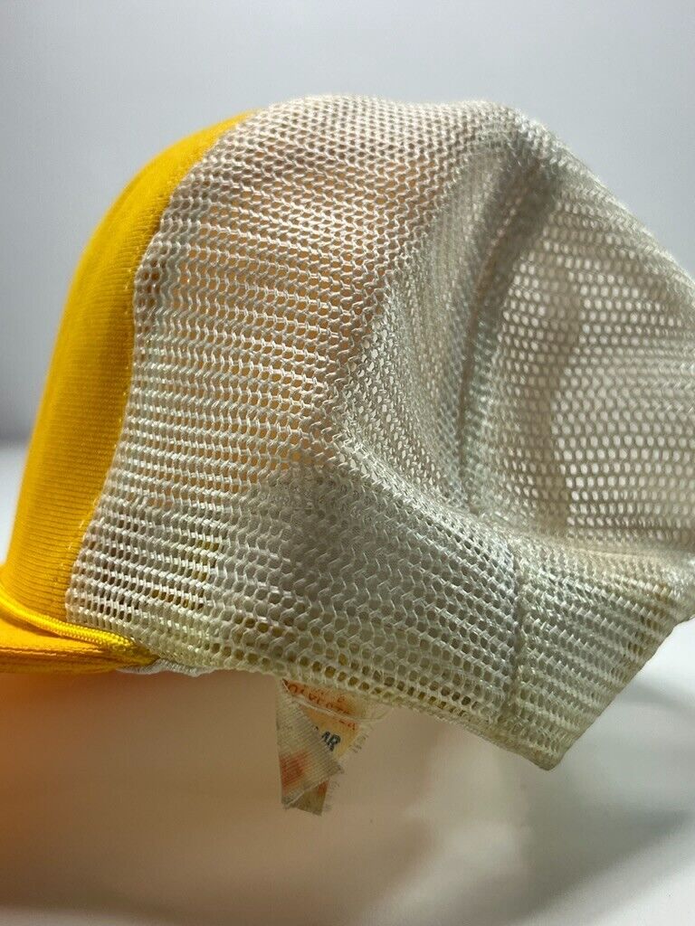 Vintage 80s Blank Mesh Trucker Snapback Hat OSFA Yellow