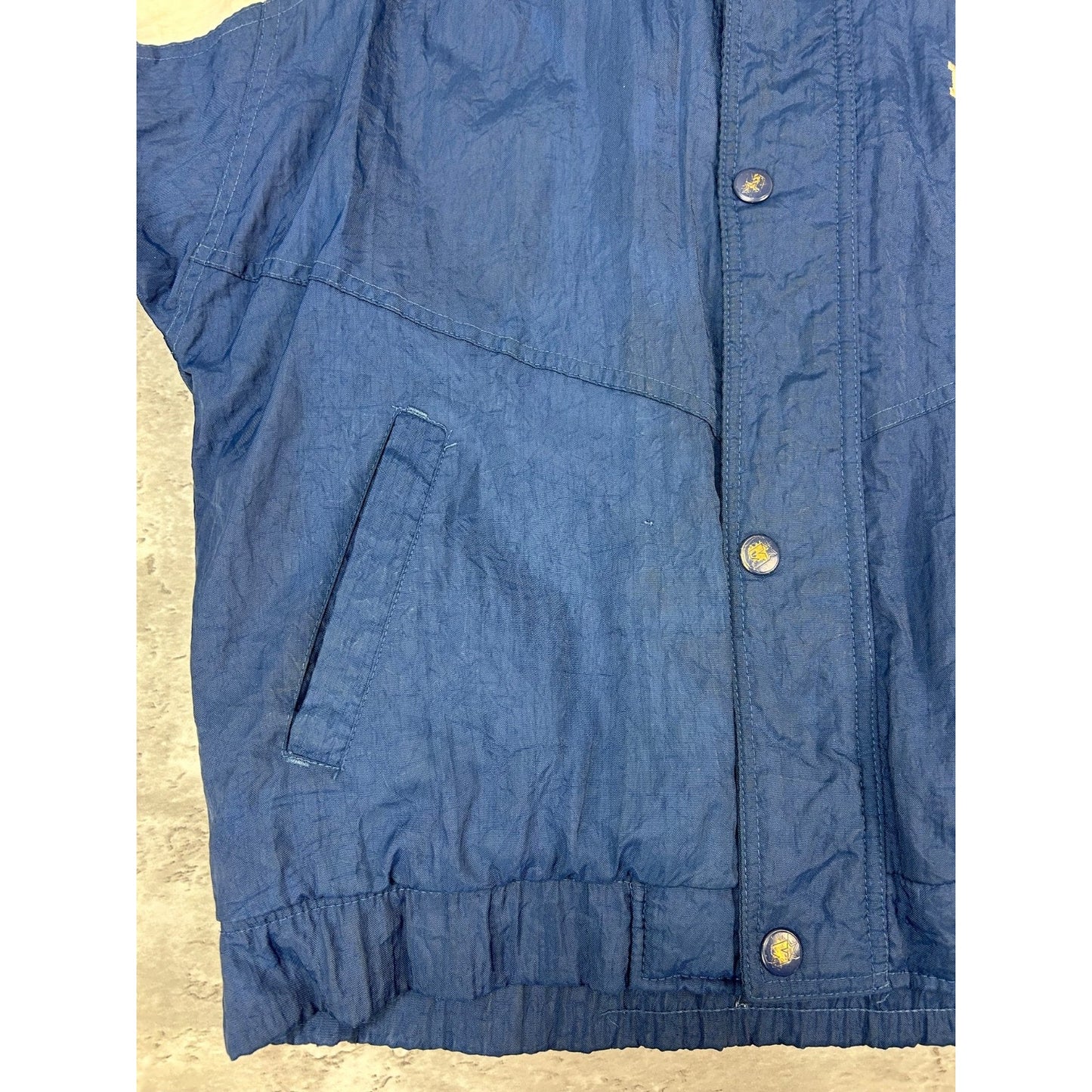 Vintage 90s Notre Dame Fighting Irish NCAA Insulated Starter Jacket Size Small