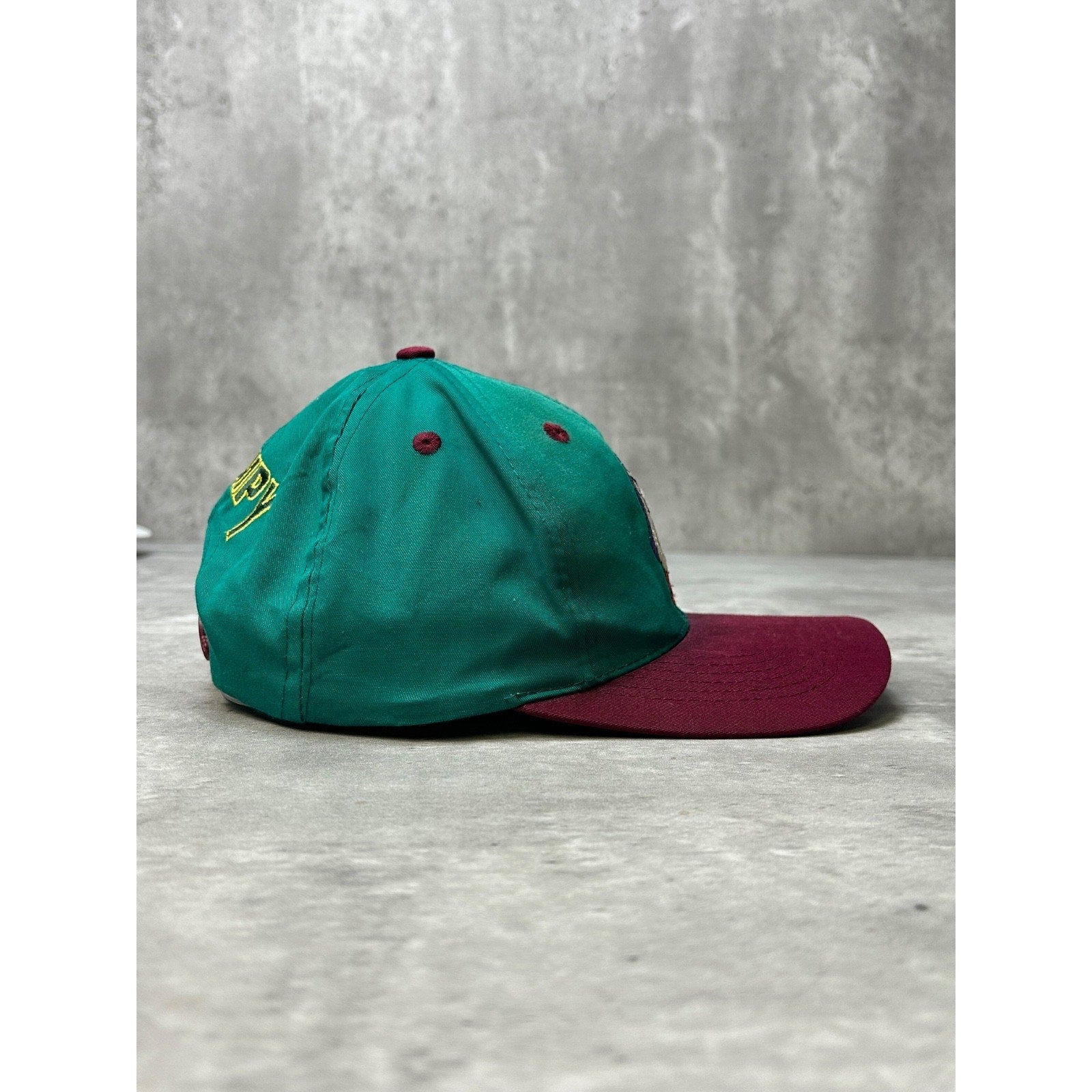 Vintage 90s Disney Grumpy Dwarf Embroidered Cartoon Snapback Hat YOUTH OSFA