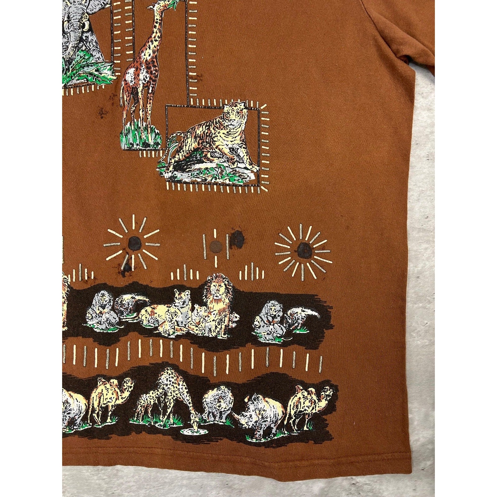 Vintage 90s Simply Editions Animal Graphic Nature T-Shirt Size XL Brown