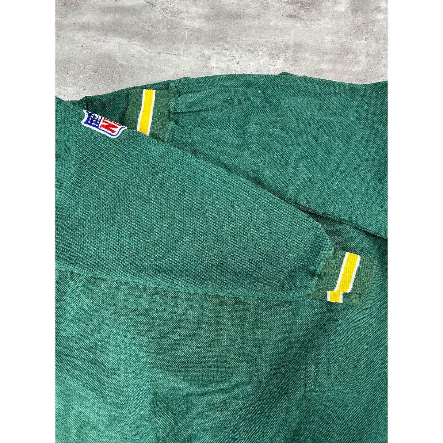 Vintage 90s Green Bay Packers NFL Embroidered Starter Tailsweep Sweatshirt Large