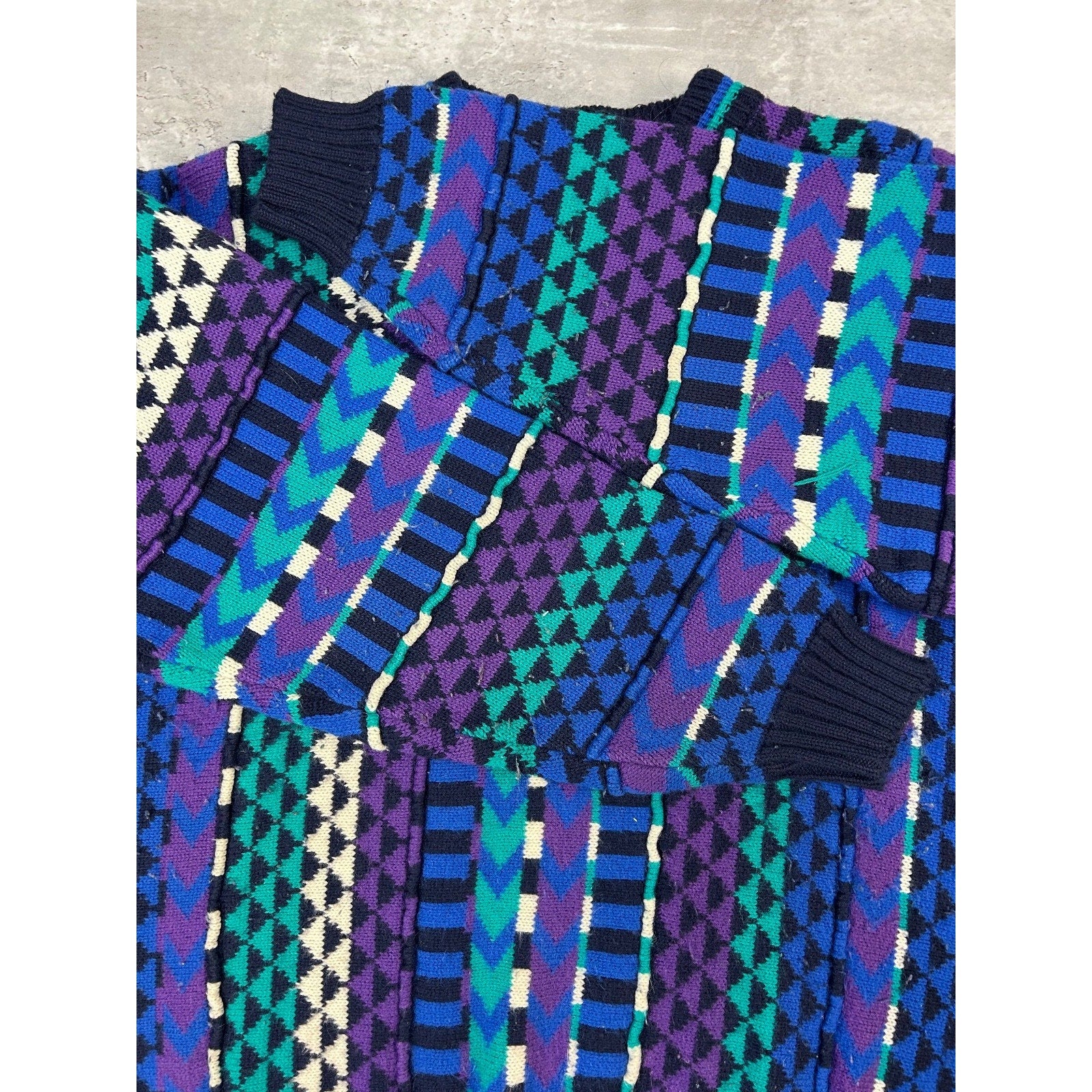 Vintage 90s Geometric Striped Print Pullover Knit Sweater Size XL