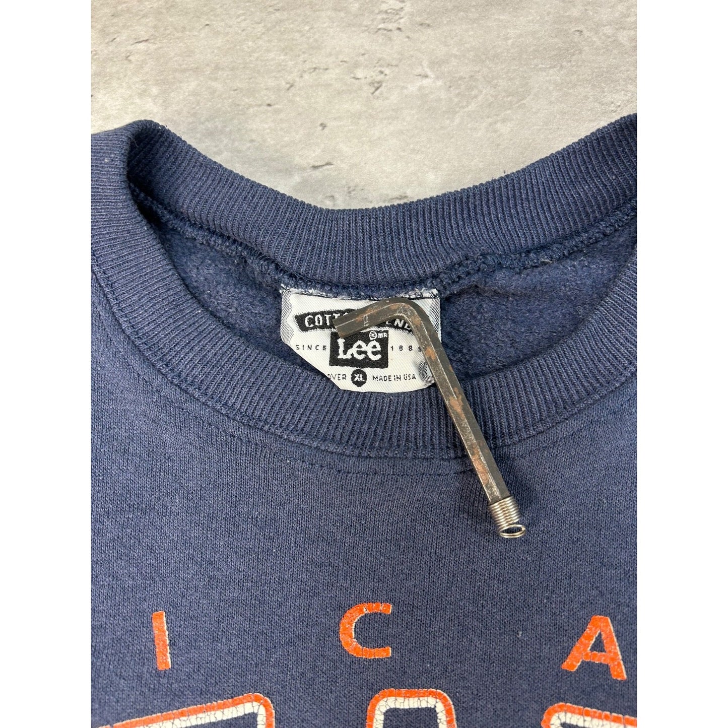 Vintage 90s Chicago Bears NFL Cartoon Angry Football Sweatshirt Size XL