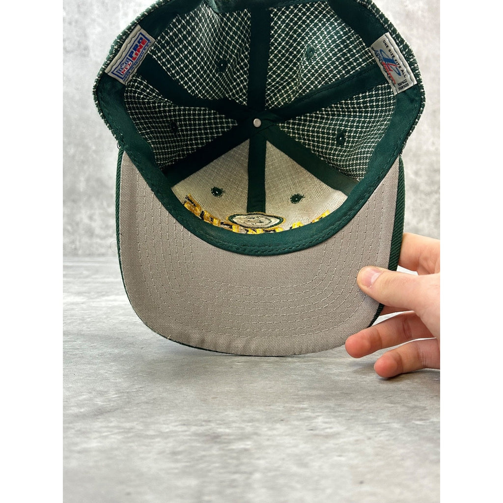 Vintage 90s Green Bay Packers NFL Embroidered Spellout Strapback Hat OSFA