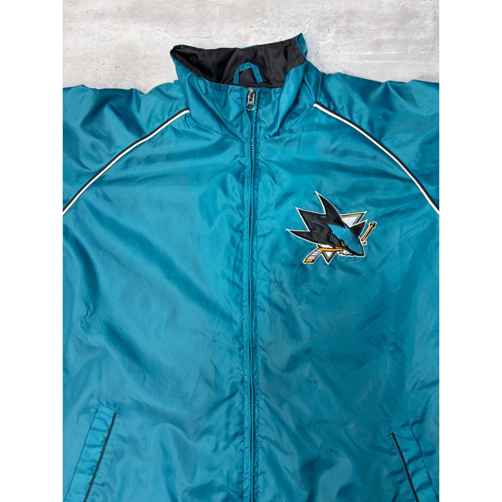 Vintage San Jose Sharks NHL Embroidered Logo Windbreaker Jacket Size Large