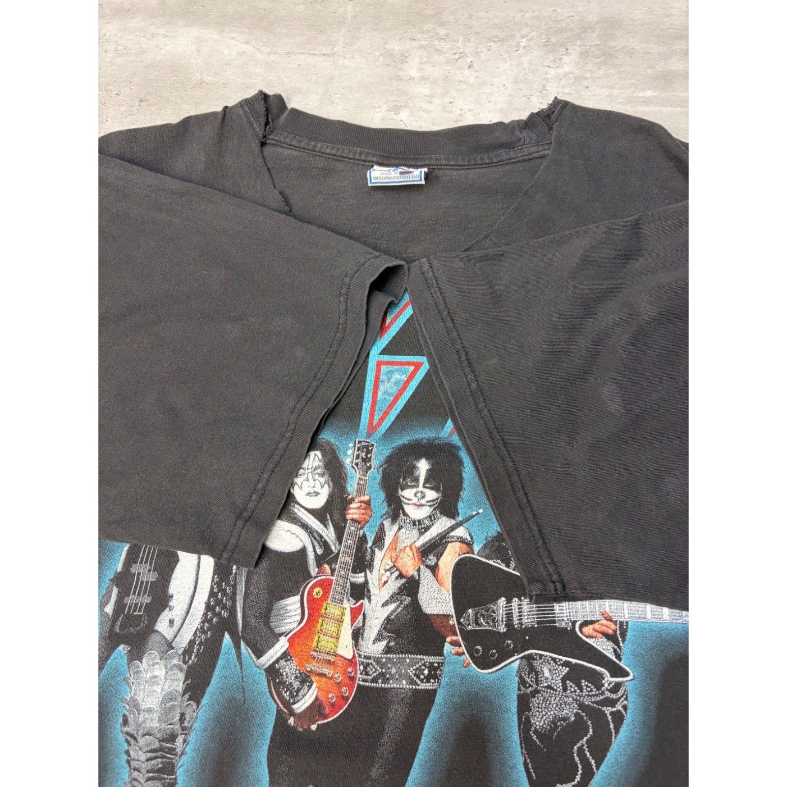 Vintage 2000 Kiss The Farewell Tour Hard Rock Music Band T-Shirt Size 2XL