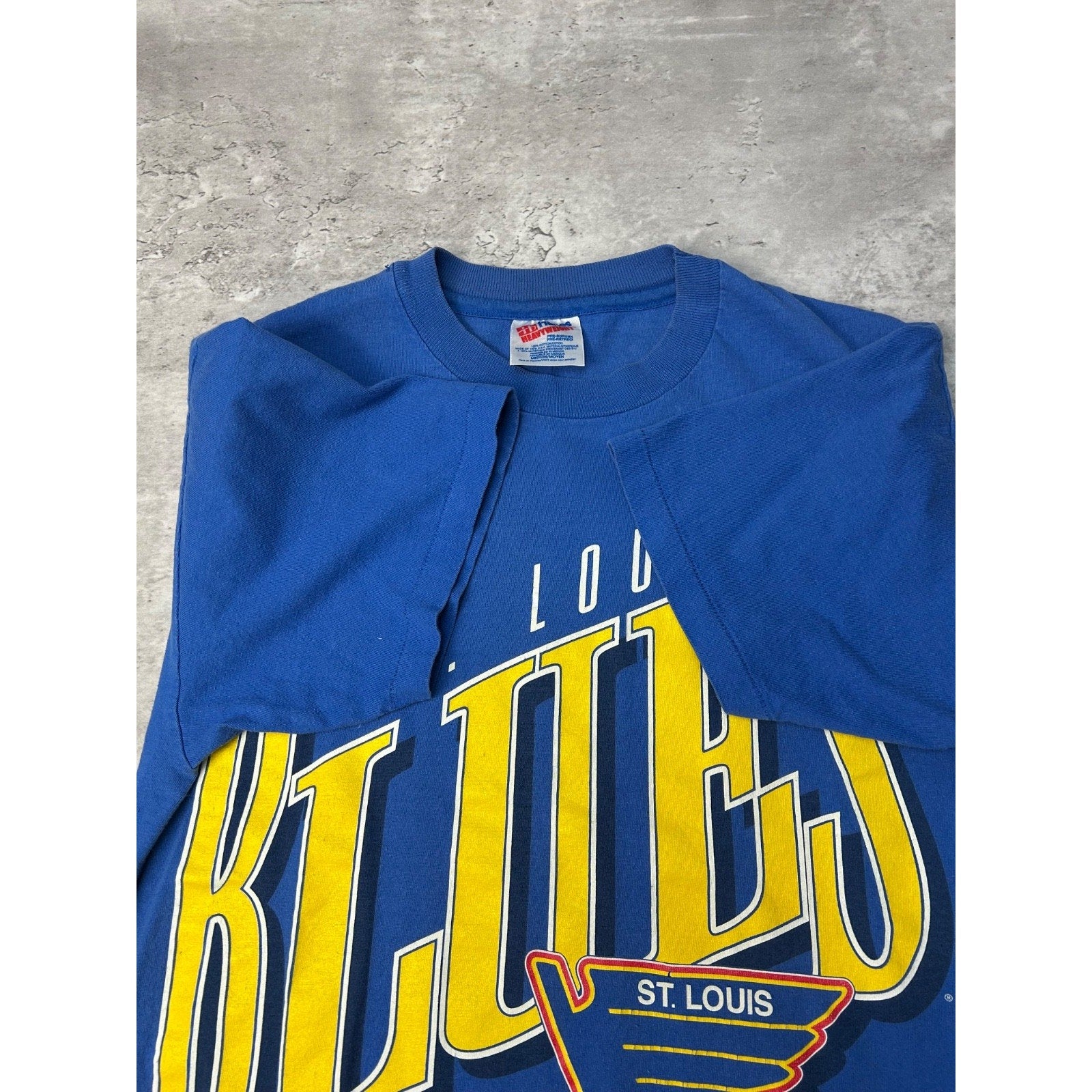 Vintage 90s St Louis Blue NHL Spellout Hockey Graphic T-Shirt Size Medium