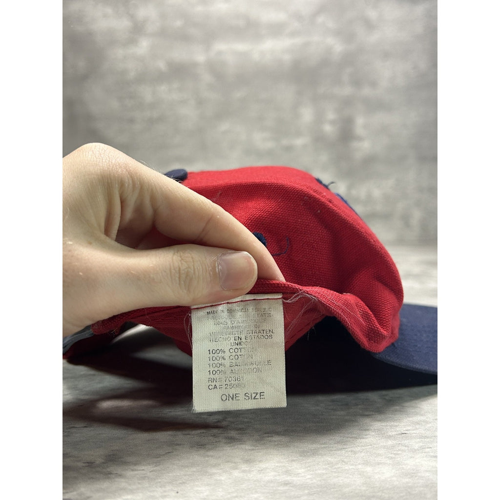 Vintage 90s Disney Winnie The Pooh Embroidered Spellout Snapback Hat OSFA