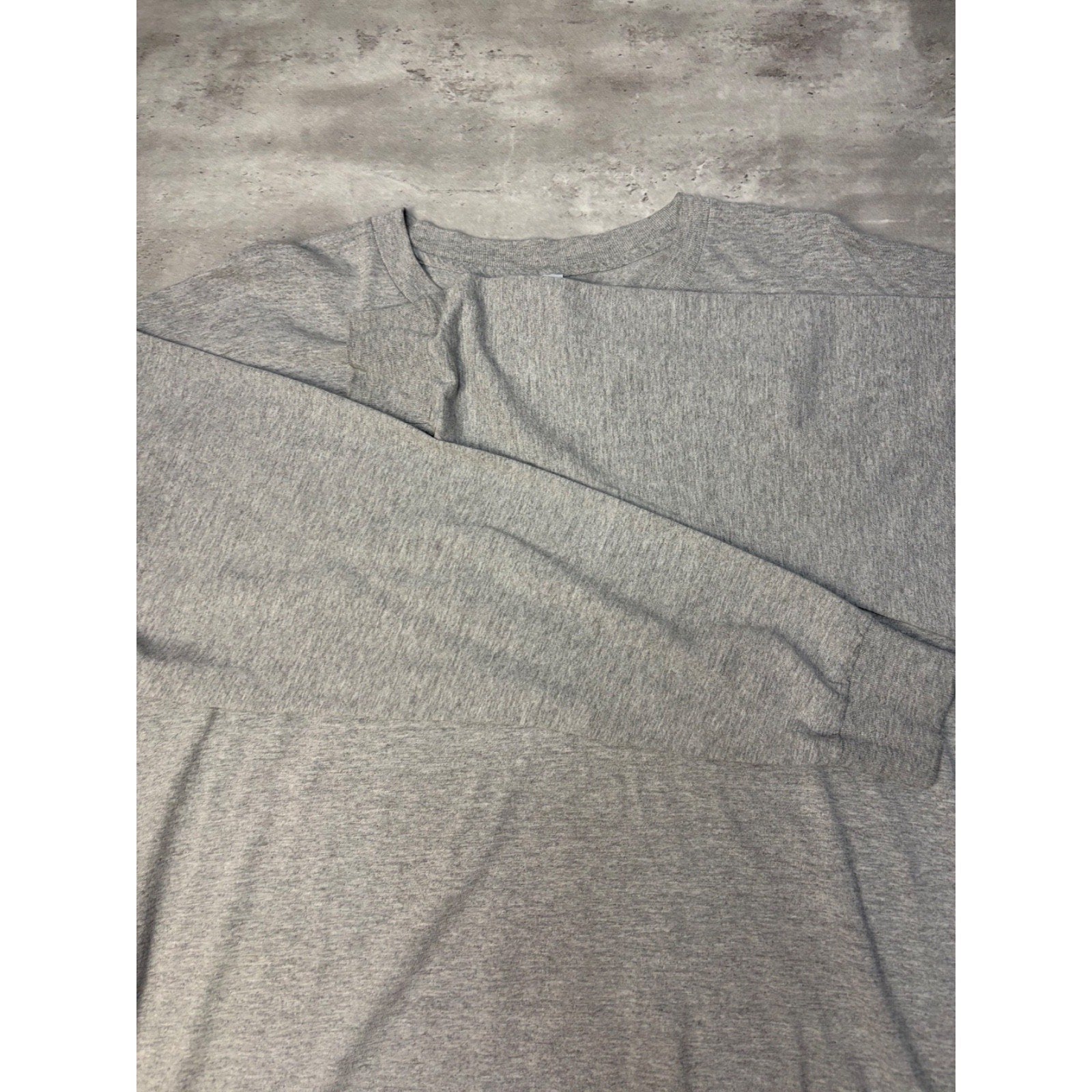 Vintage 90s Tommy Hilfiger Graphic Logo Long Sleeve T-Shirt Size XL
