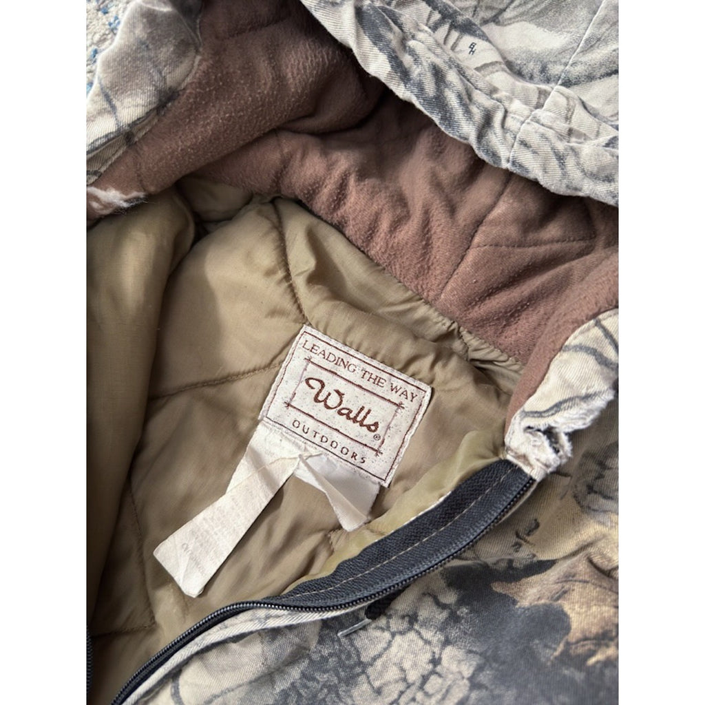 Vintage Walls Quilted Lined Realtree Hardwoods Camo Hooded Bomber Jacket Size XL