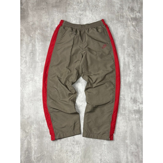 Vintage Y2K Nike Spellout Logo Two Tone Nylon Track Pants Size XL Brown/Red