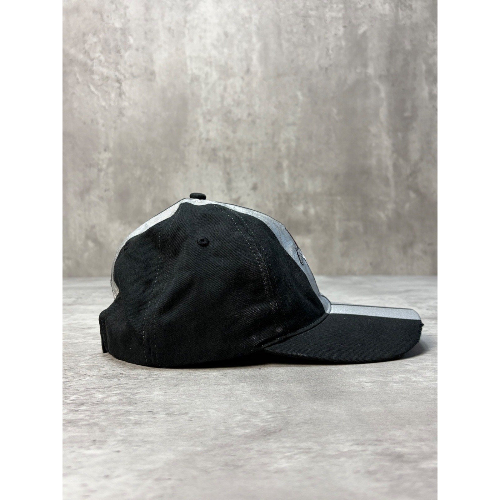 Vintage Ford Mustang Embroidered Logo Racing Stripe Strapback Hat OSFA