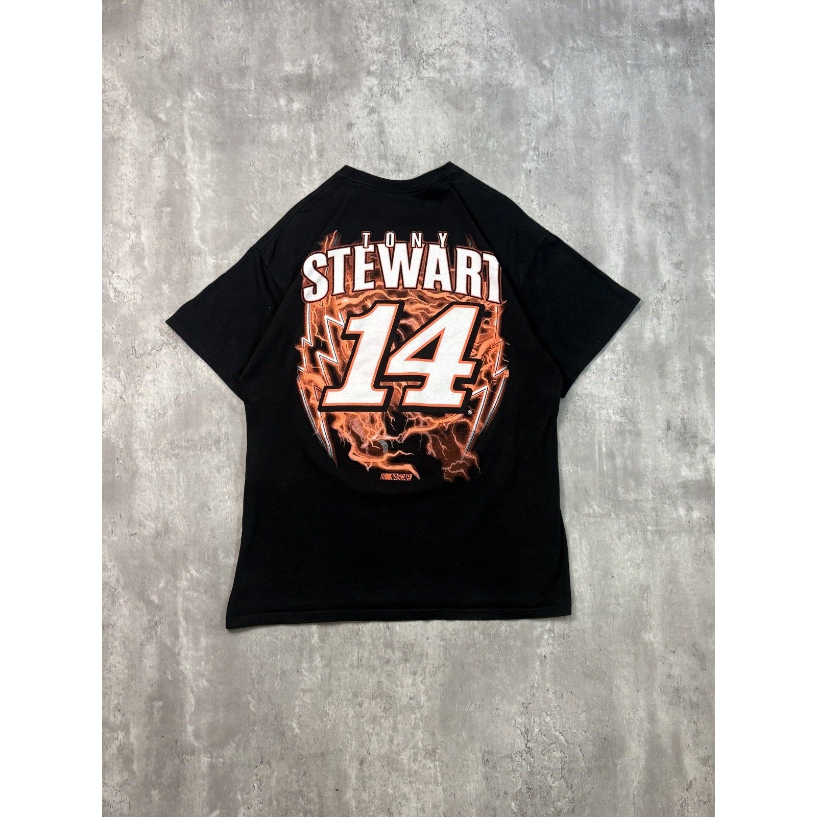 Vintage Tony Stewart #20 Home Depot Racing Nascar Graphic T-Shirt Size XL