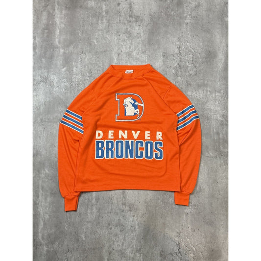 Vintage 80s Denver Broncos NFL Graphic Spellout T-shirt Style Jersey Large YOUTH