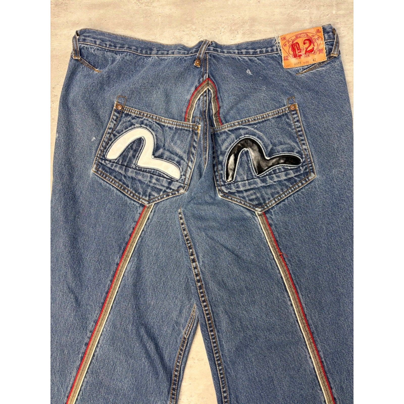 Vintage Y2K Evisu Two Tone Pocket Logo Medium Wash Denim Pants Size 40
