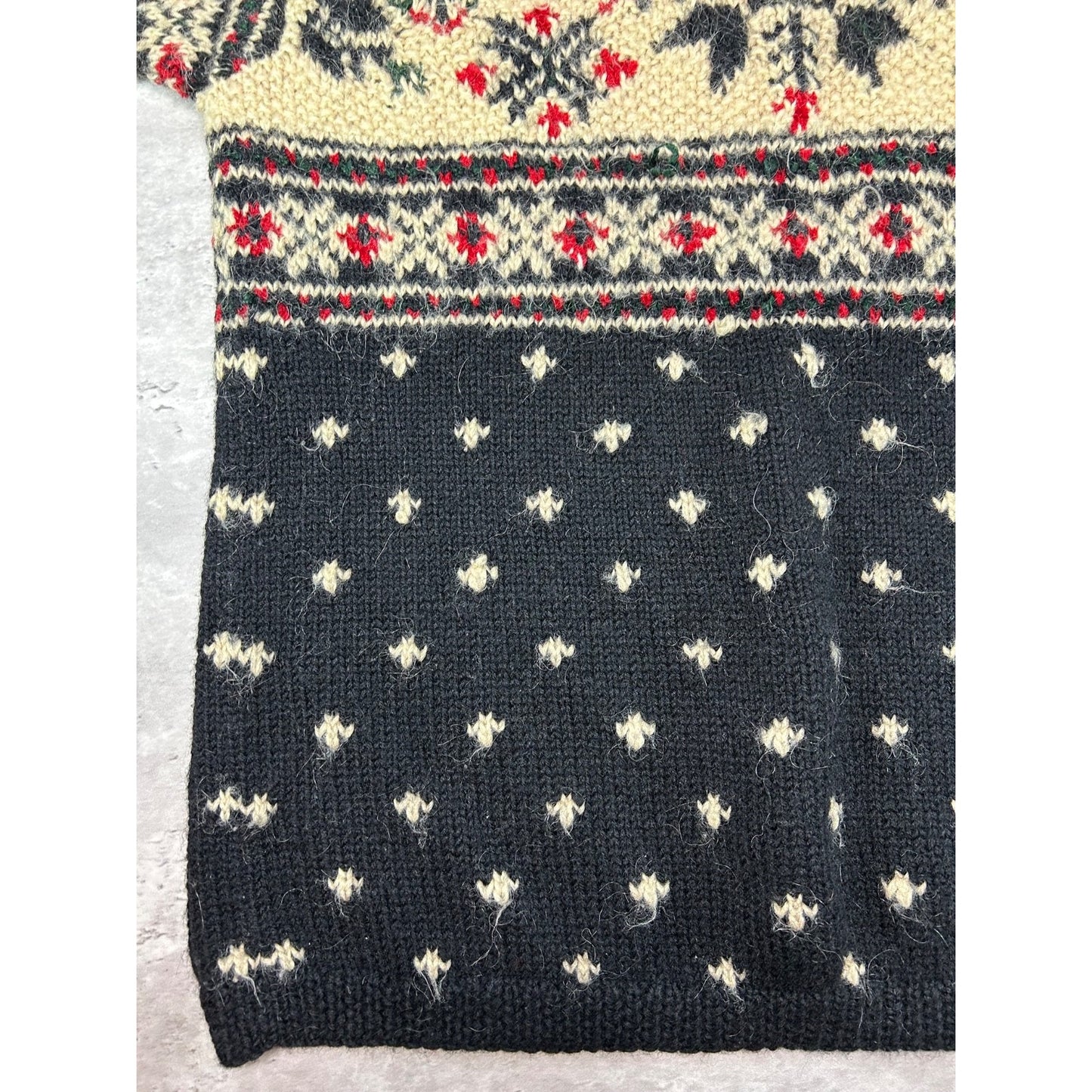 Vintage 80s/90s Snowflake Print Pullover Turtleneck Sweater Size Large