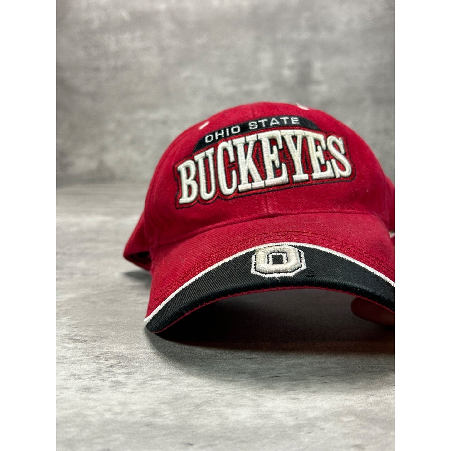 Vintage Ohio State Buckeyes NCAA Embroidered Spellout Strapback Hat OSFA