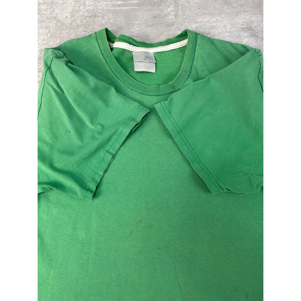 Vintage 2000s Nike Classic Embroidered Swoosh T-Shirt Size XL