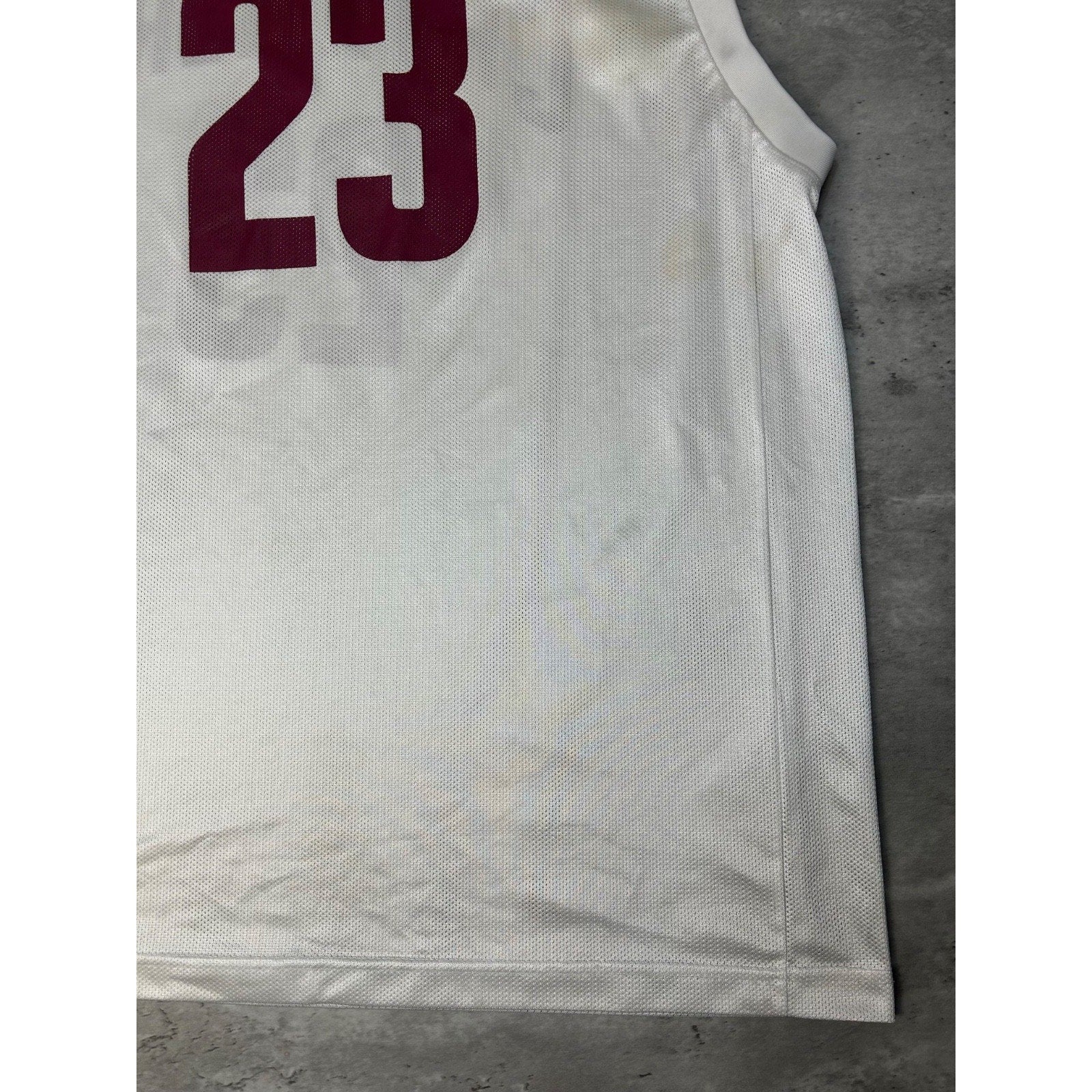Vintage Lebron James #23 Cleveland Cavaliers NBA Basketball Jersey Size XL