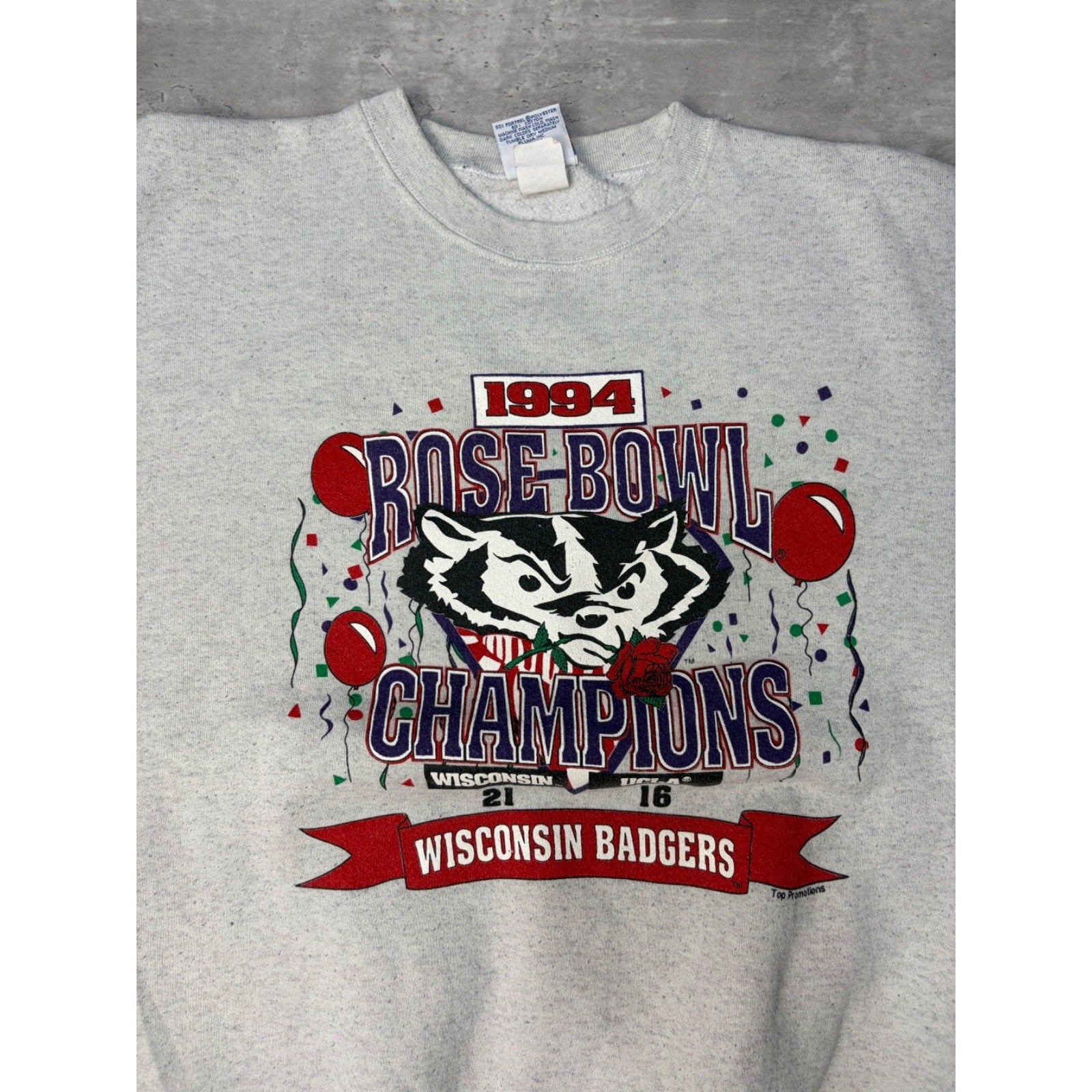 Vintage 1994 Wisconsin Badgers NCAA Rose Bowl Champs Sweatshirt Size 2XL