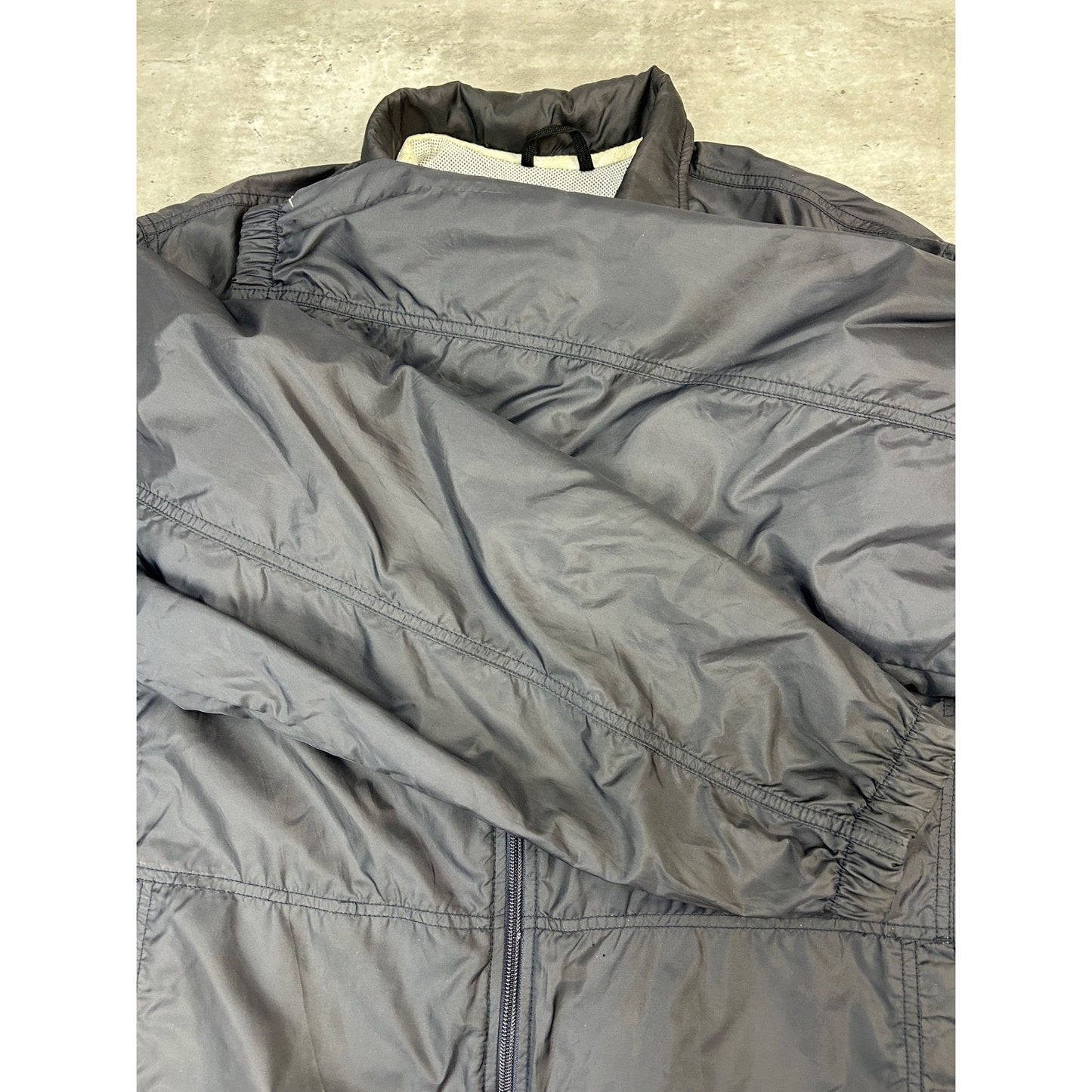 Vintage 2000s Nike Embroidered Swoosh Nylon Full Zip Windbreaker Jacket Medium