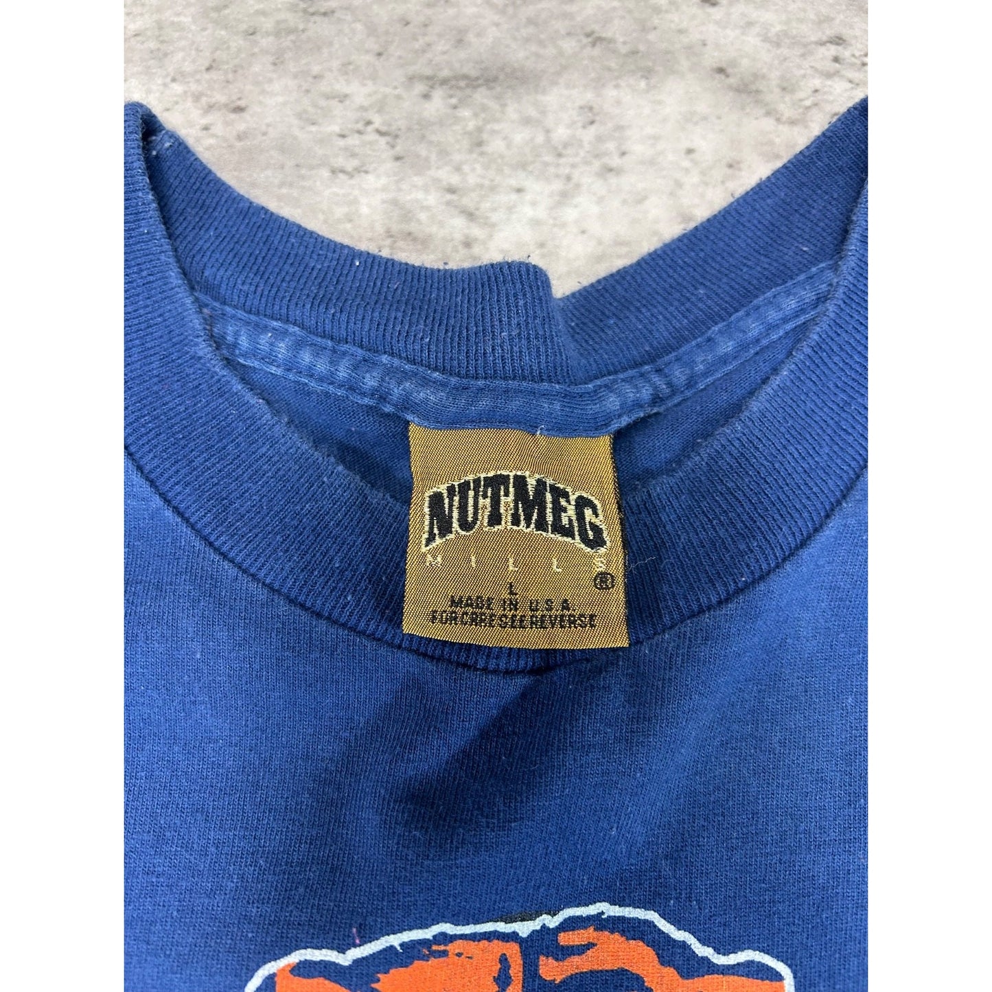 Vintage 90s Chicago Bears NFL Spellout Logo Graphic Football T-Shirt Size Large