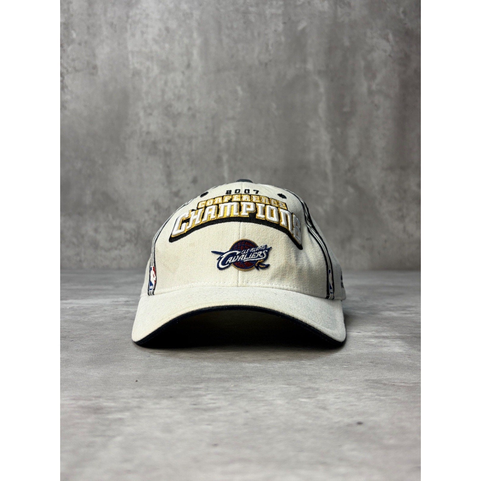 Vintage Cleveland Cavaliers NBA 2007 Conference Champs Strapback Hat OSFA