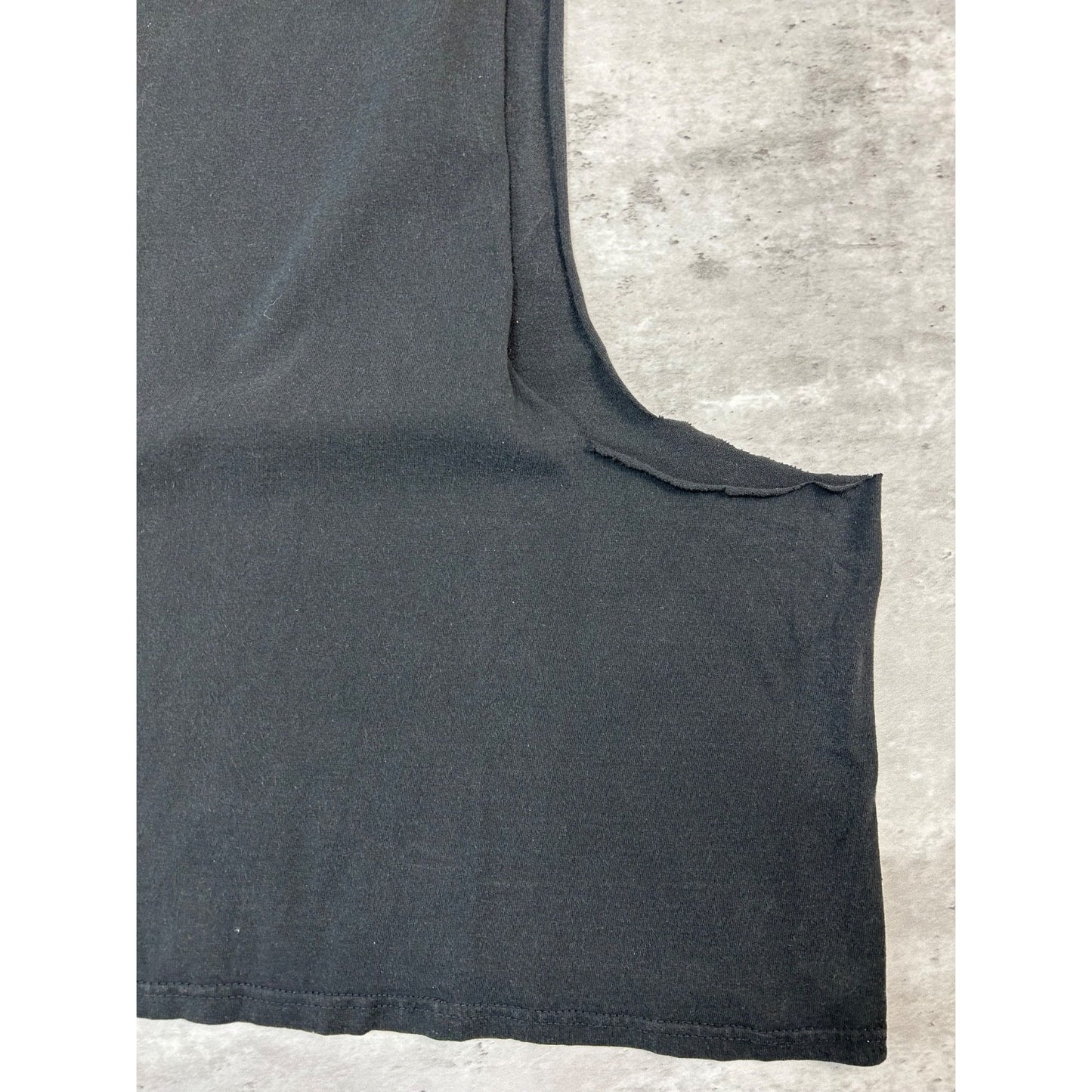 Vintage 90s Bettie Page Devil Girl Graphic Sleeveless Cut Off T-Shirt Sz Medium