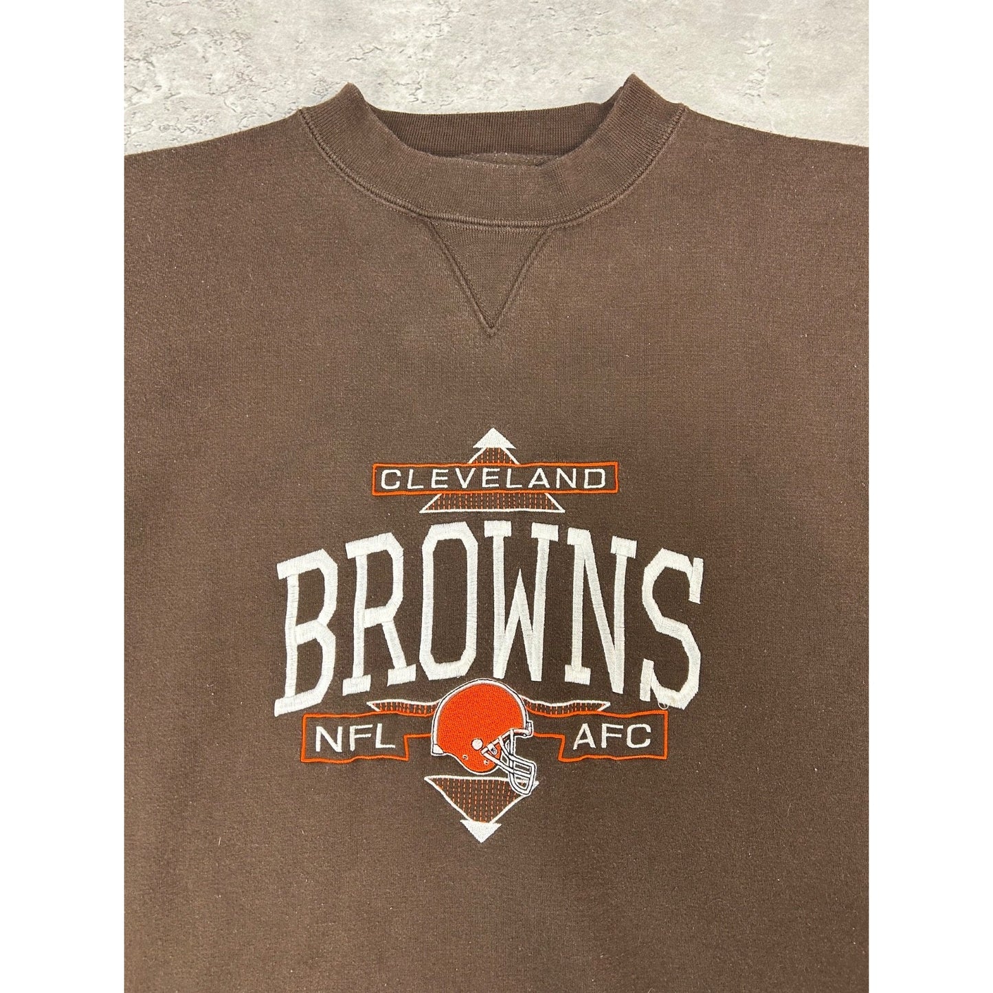 Vintage 90s Cleveland Browns NFL Embroidered Spellout Sweatshirt Size XL
