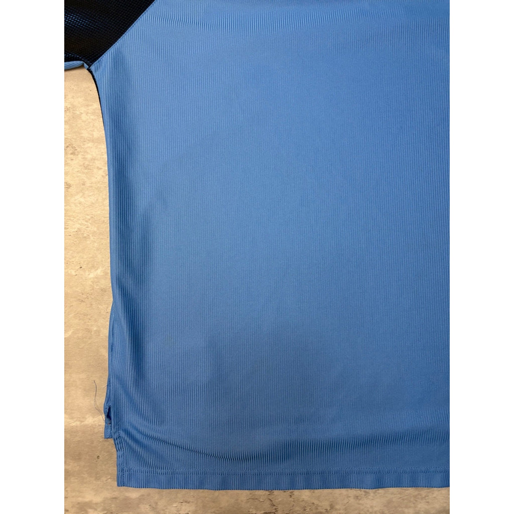 Vintage Umbro 1/4 Zip Embroidered Logo Keeper Soccer Jersey Size Large