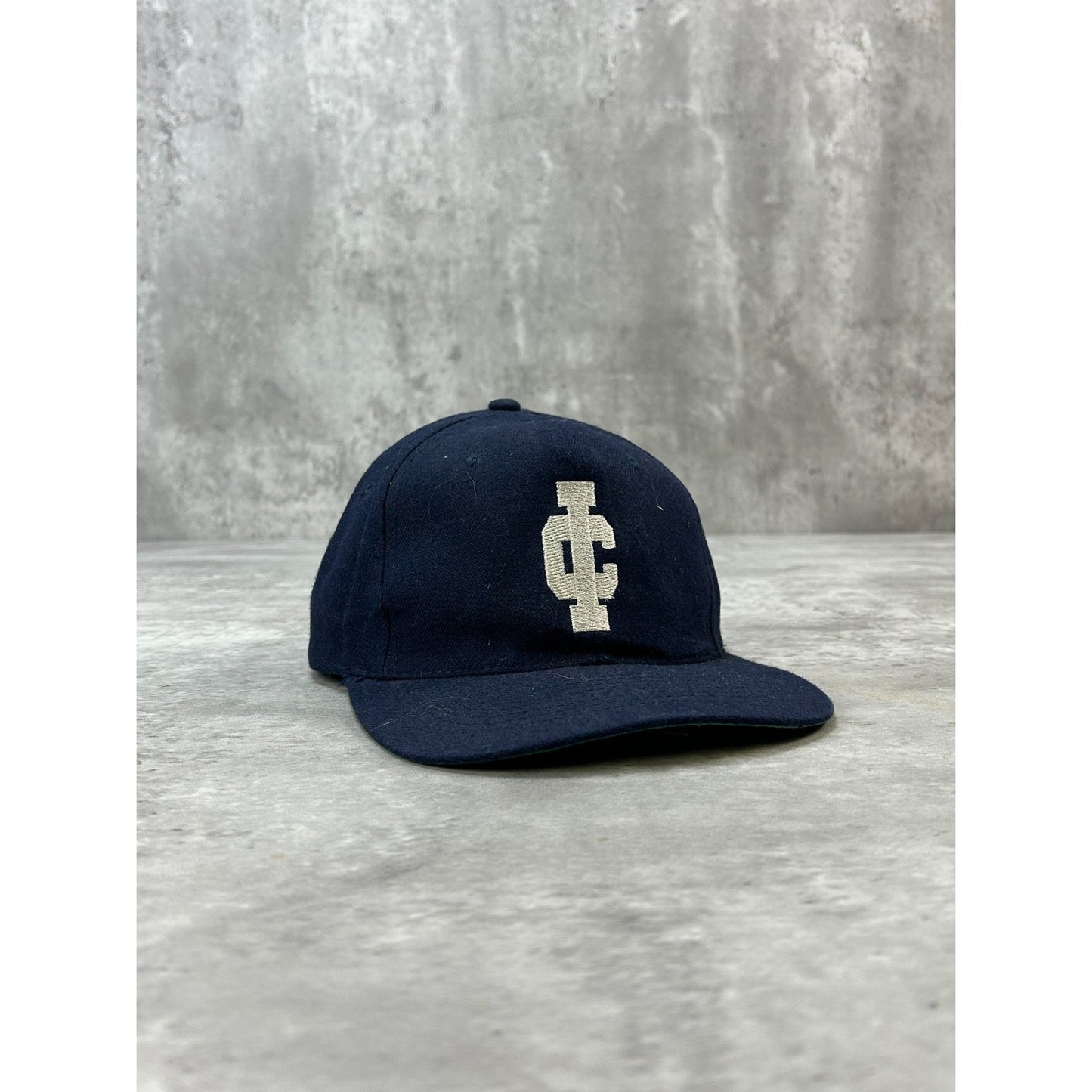 Vintage 90s Embroidered IC Spellout Snapback Hat OSFA