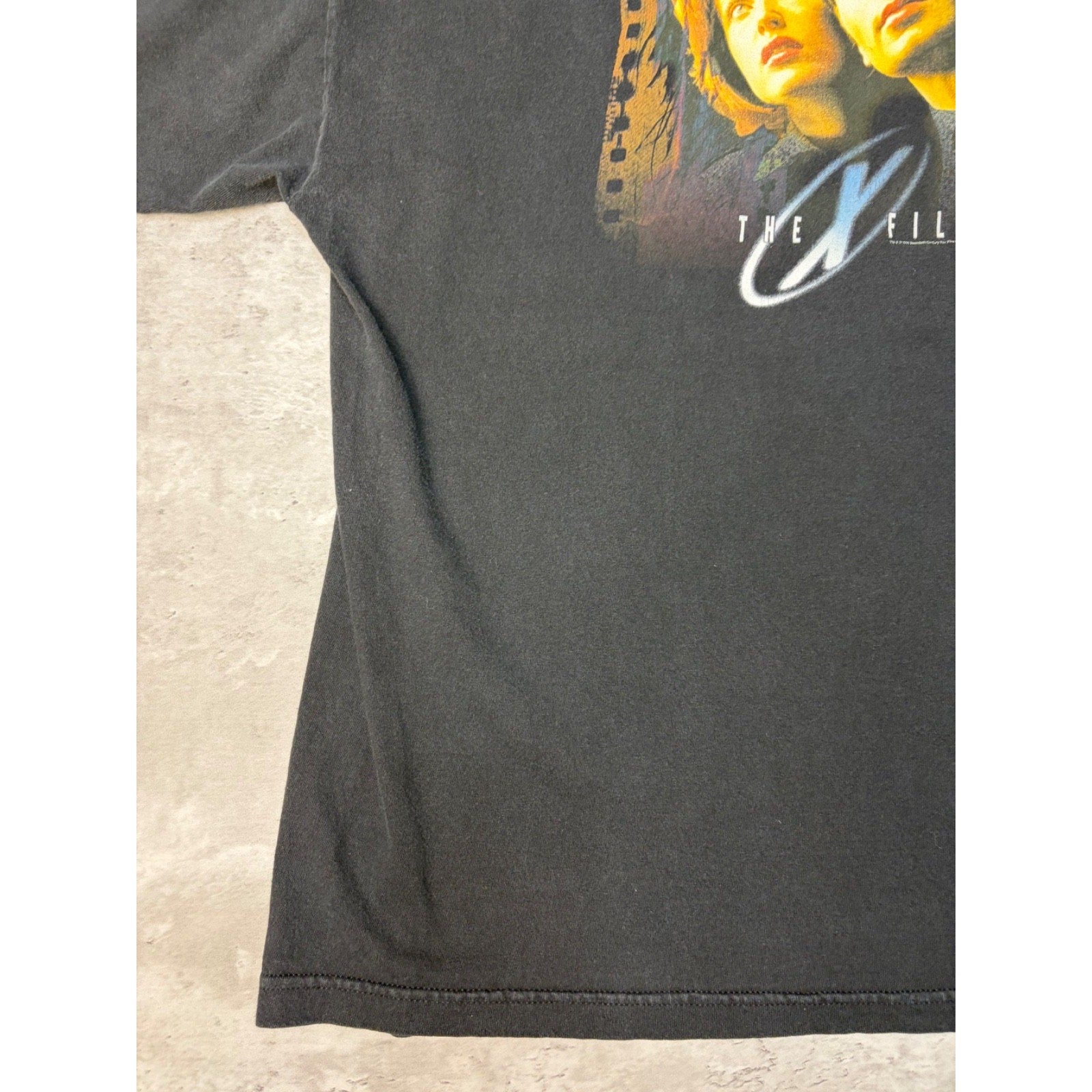 Vintage 1998 The X Files Tv Show Promo Embroidered Spellout T-Shirt Size XL