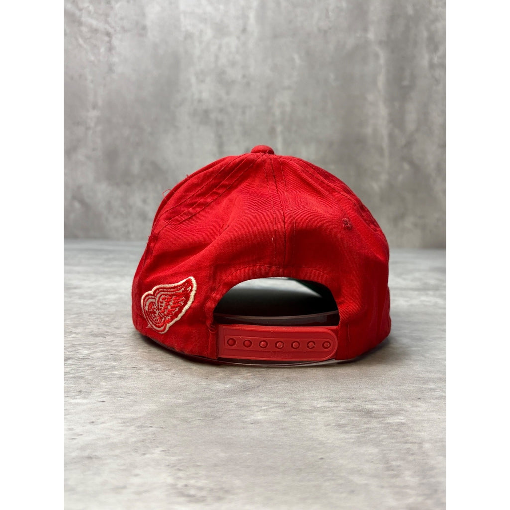 Vintage 90s Detroit Red Wings NHL Embroidered Logo Snapback Hat OSFA
