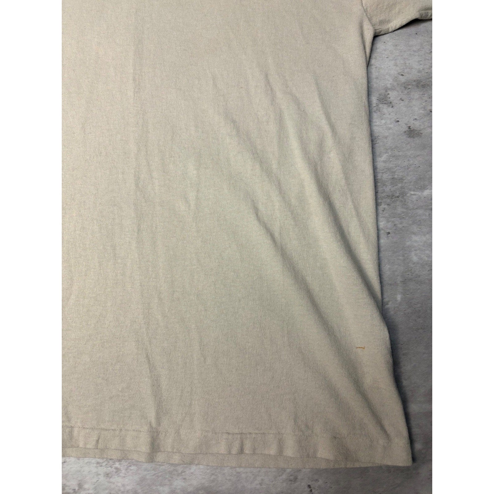 Vintage Y2K Quiksilver Emblem Spellout Beige Graphic T-Shirt Size XL
