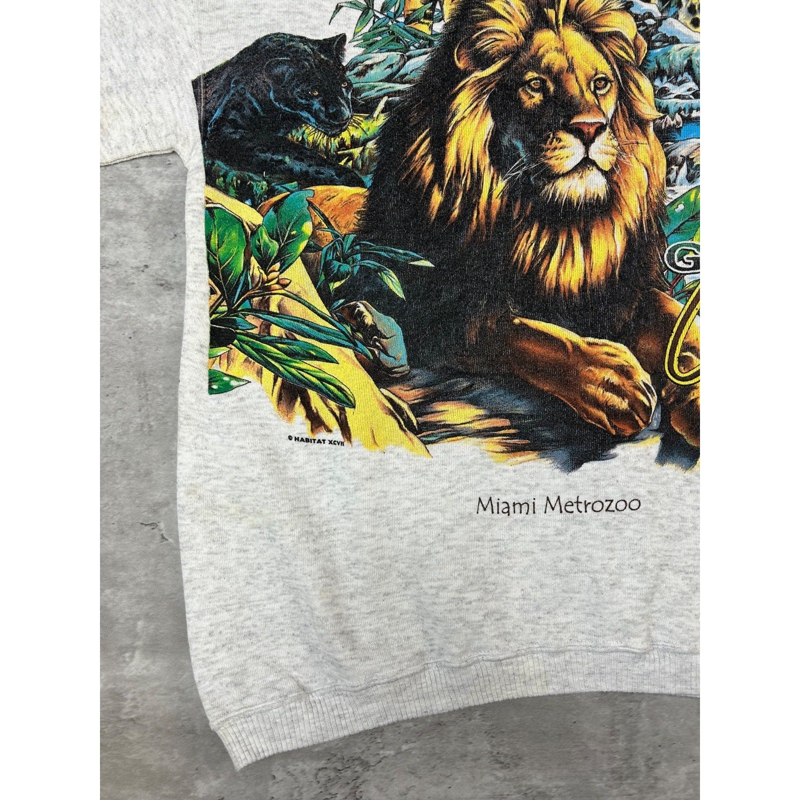 Vintage 90s Miami Metro Zoo Big Cats Nature Animal Graphic Sweatshirt Sz Medium