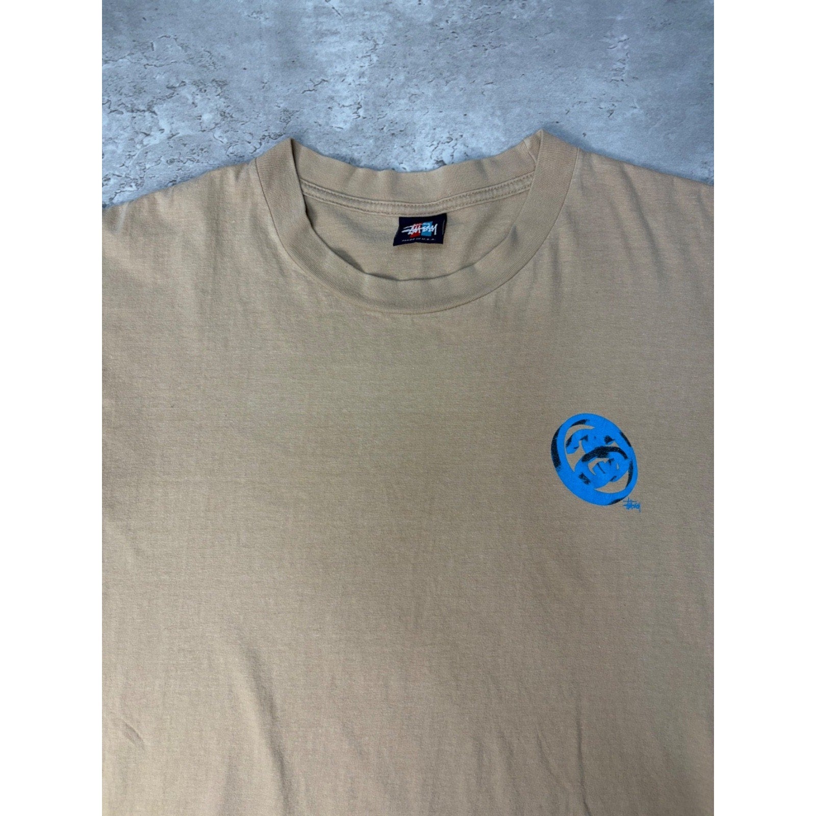 Vintage Stussy Earth Tone 3D Classic Logo Beige T-Shirt Size Large