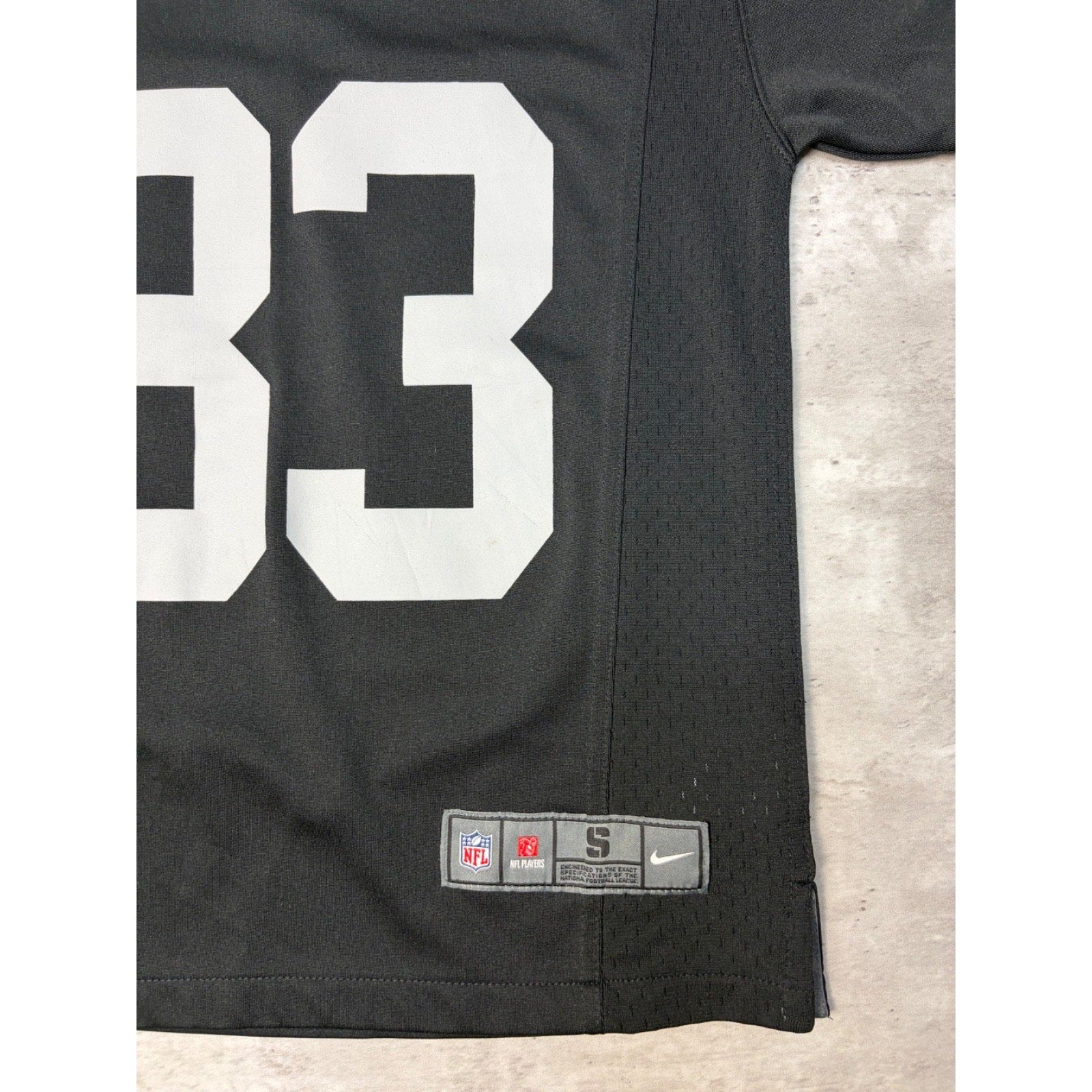 Darren Waller #83 Las Vegas Raiders NFL Nike Football Jersey Size Small YOUTH