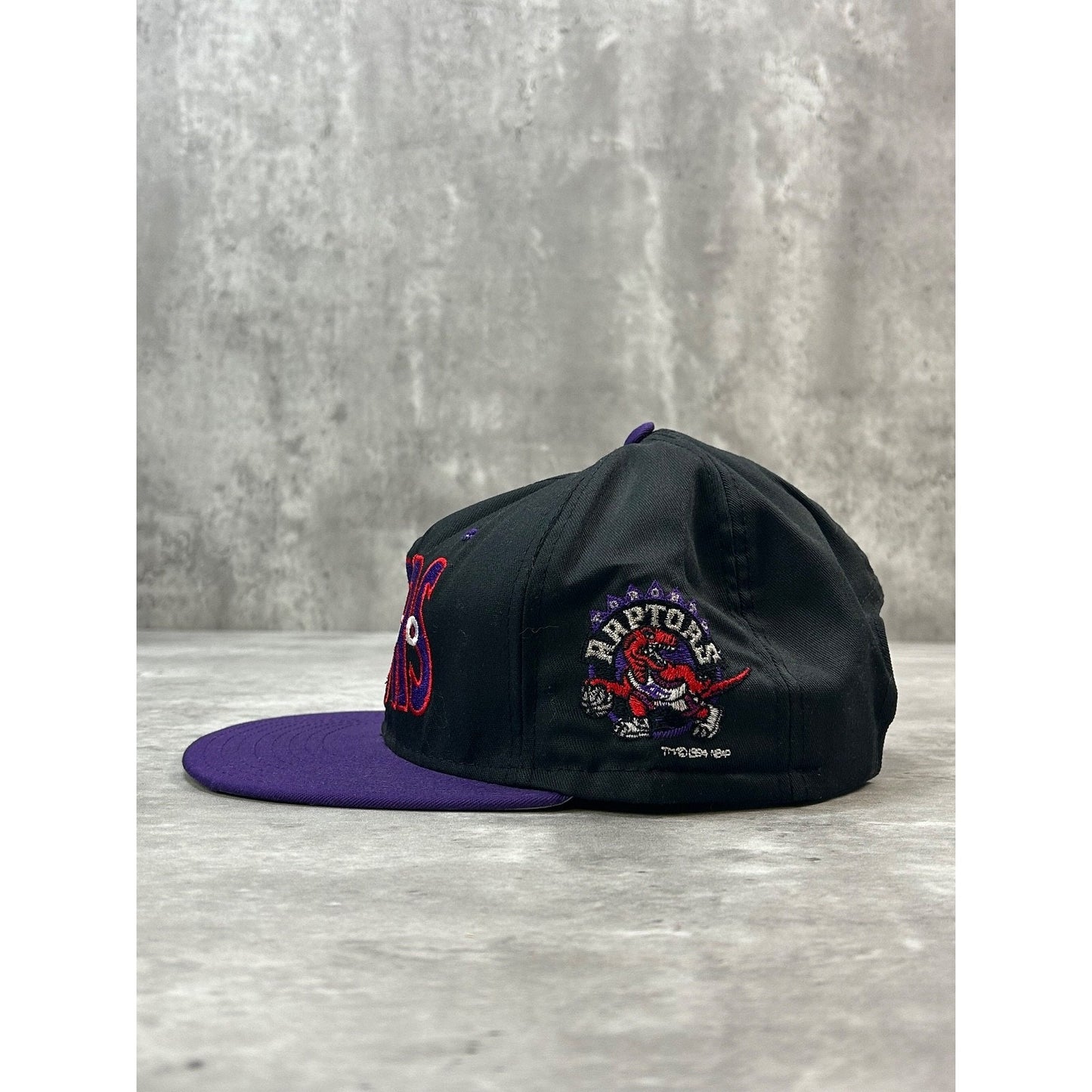 Vintage 1994 Toronto Raptors NBA Embroidered Spellout Snapback Hat OSFA