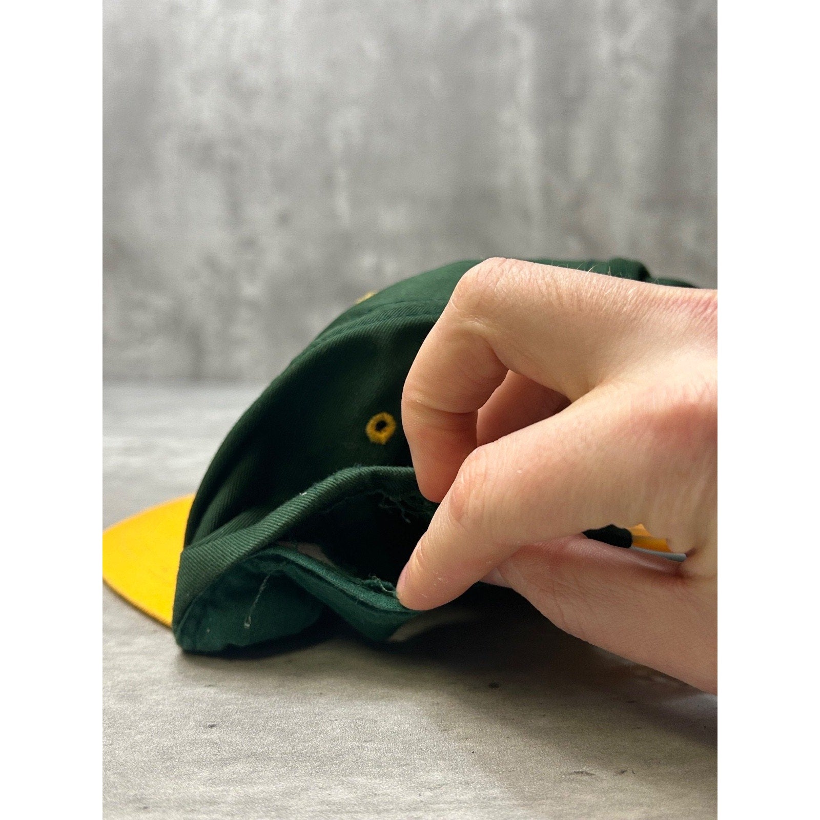Vintage 90s Green Bay Packers NFL Embroidered Logo Football Snapback Hat OSFA