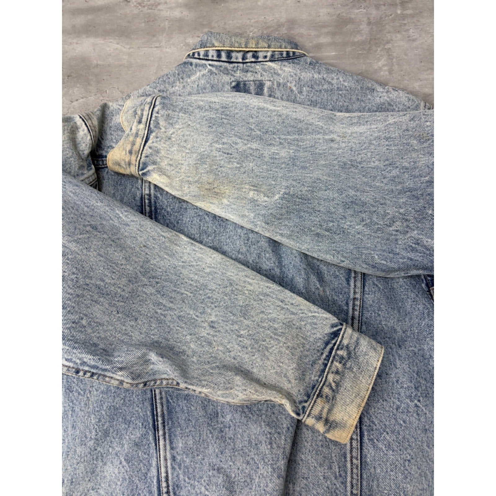 Vintage 90s Gap Denim Light Wash Denim Trucker Jacket Size Medium