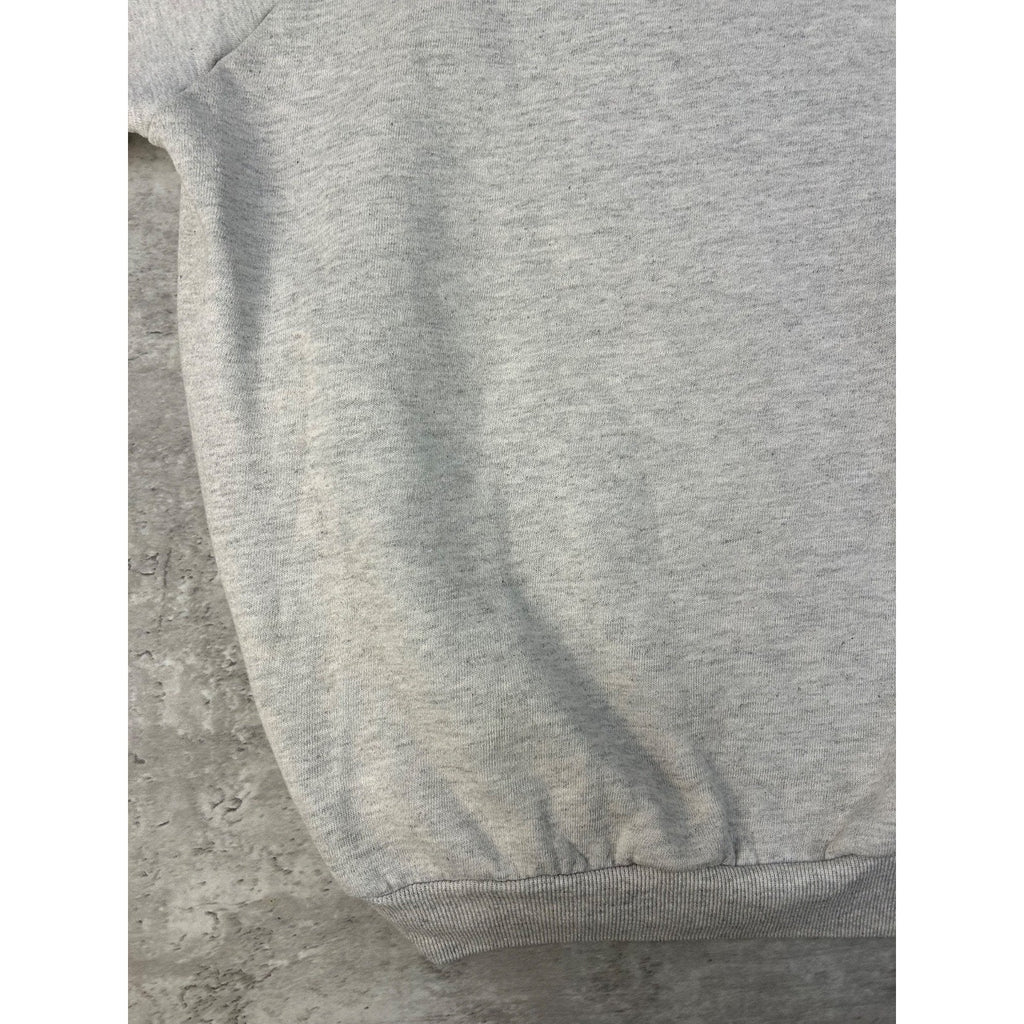 Vintage 90s Grey Wolf Animal Graphic Nature Crewneck Sweatshirt Size Large