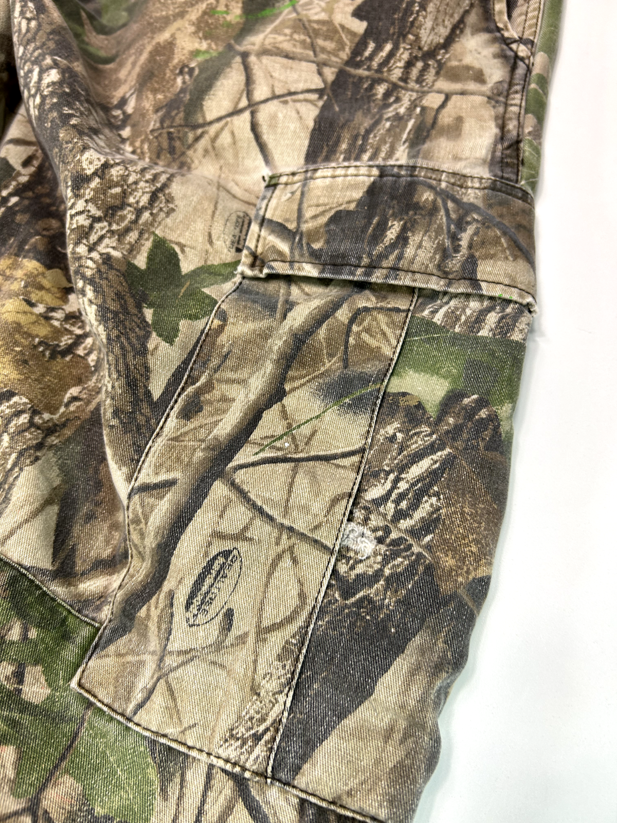 Vintage Redhead Real Tree Hardwoods Hunting Camo Cargo Pants Size 45W