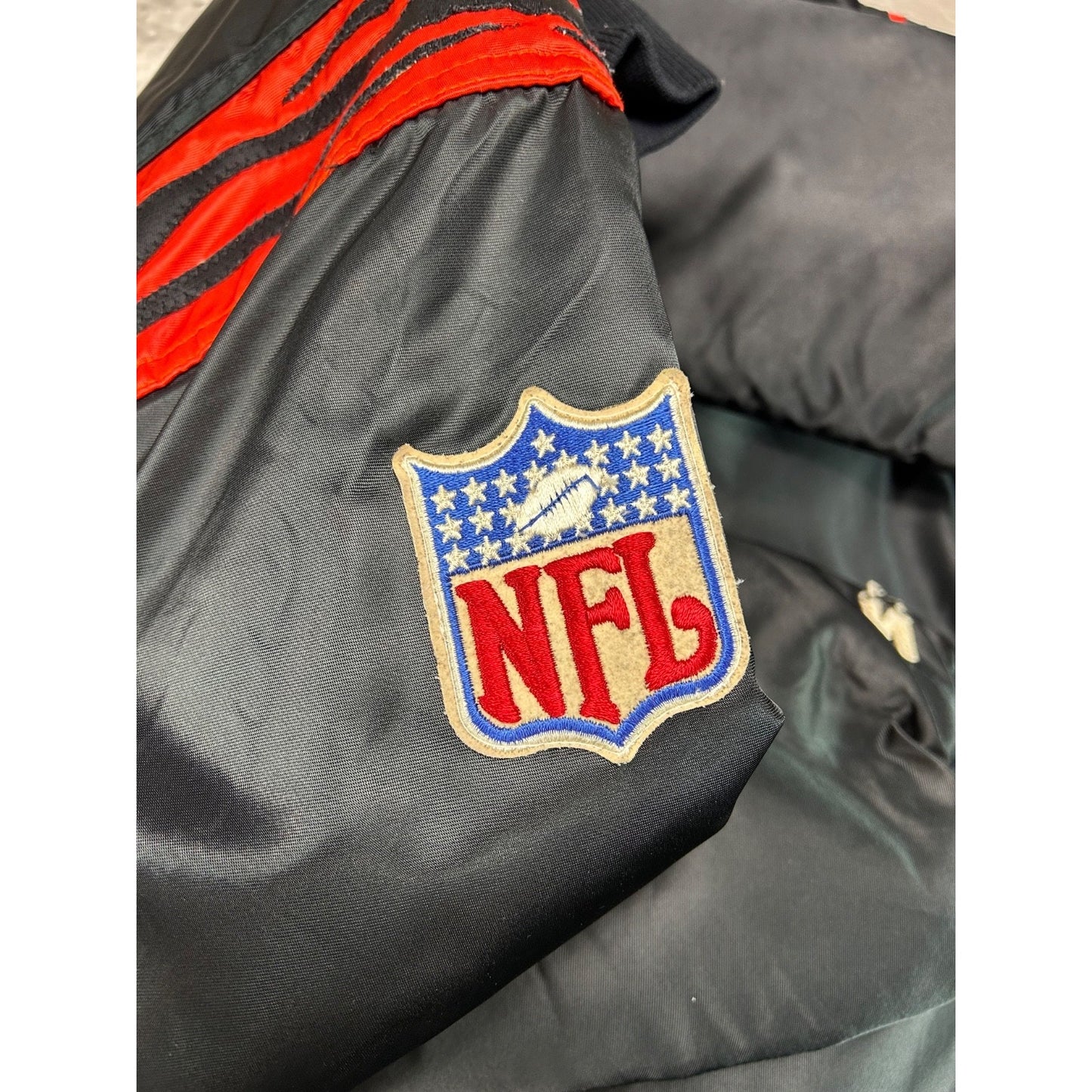 Vintage 90s Cincinnati Bengals NFL Starter Satin Bomber Jacket Size XL