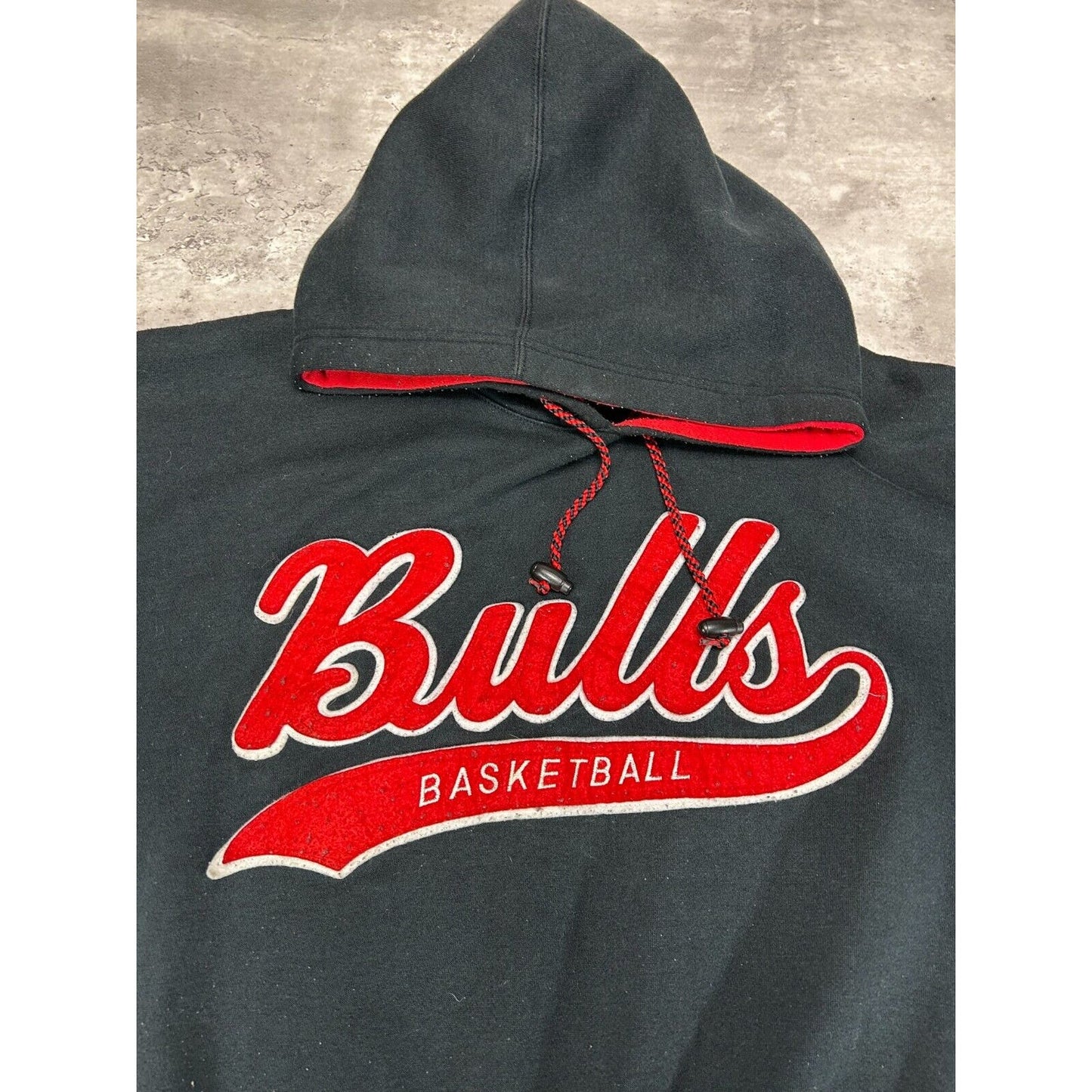 Vintage 90s Chicago Bulls NBA Script Spellout Hooded Starter Sweatshirt Large