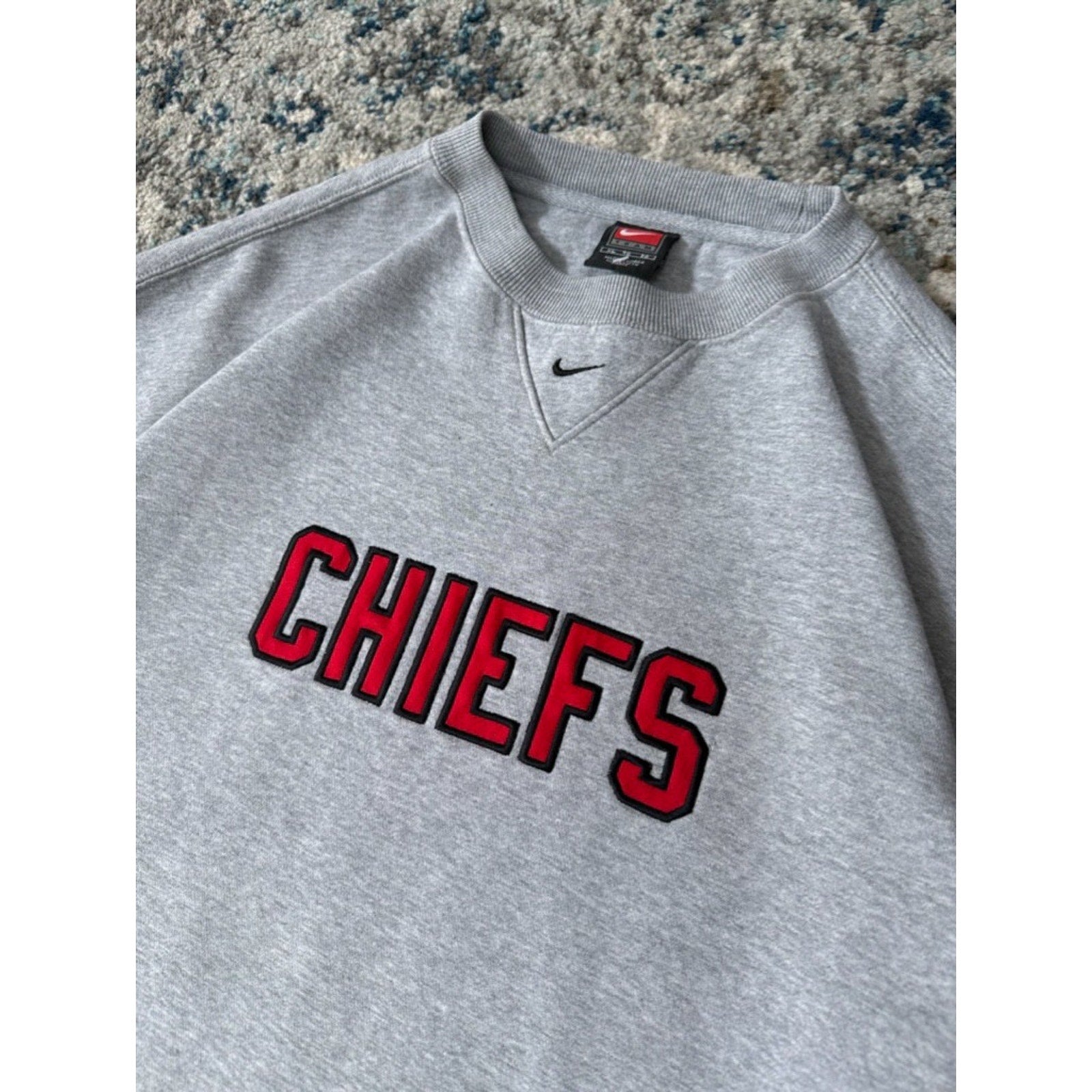 Vintage Kansas City Chiefs NFL Nike Mini Middle Swoosh Sweatshirt Size XL