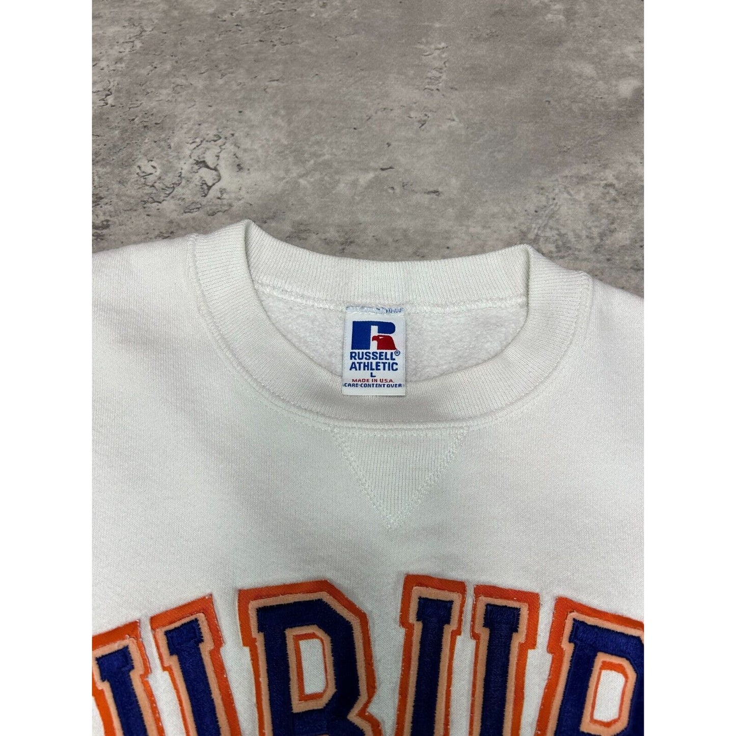 Vintage 90s Auburn Tigers NCAA Embroidered Russell Sweatshirt Size Large