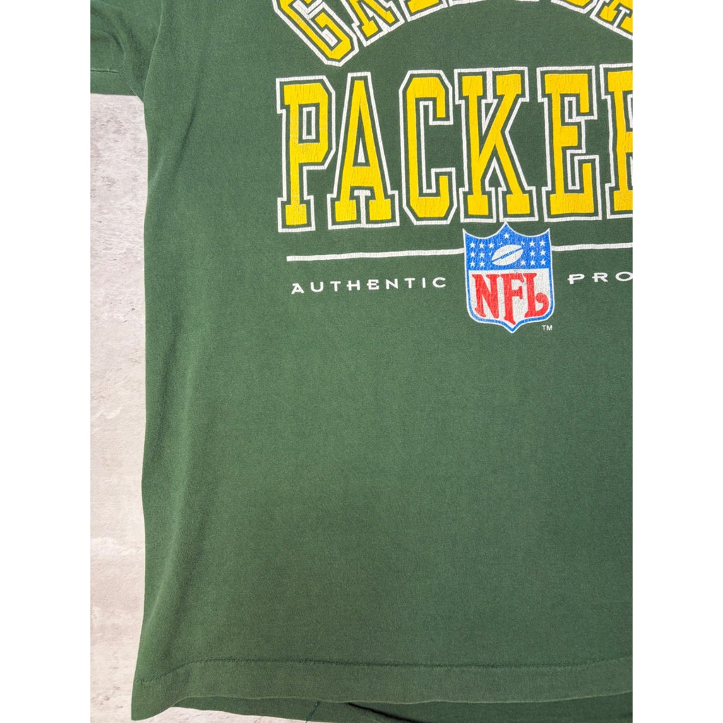 Vintage 1994 Green Bay Packers NFL Spellout Graphic Football T-Shirt Size Large