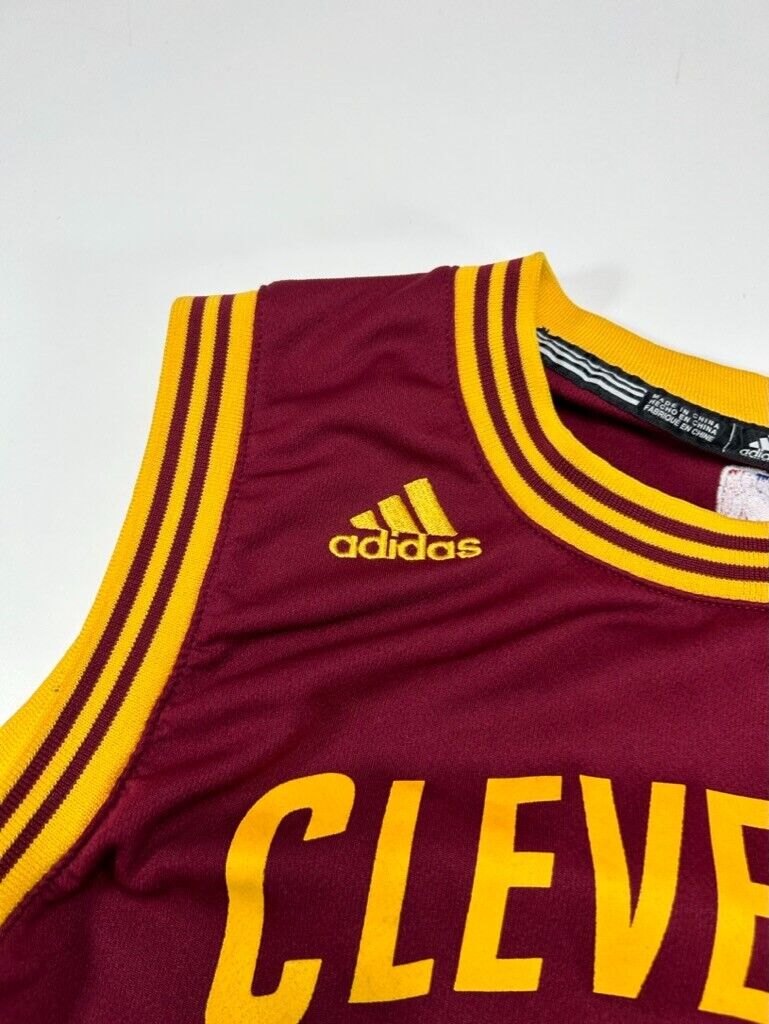 LeBron James Cleveland Cavaliers NBA Adidas Basketball Jersey Size YOUTH Medium