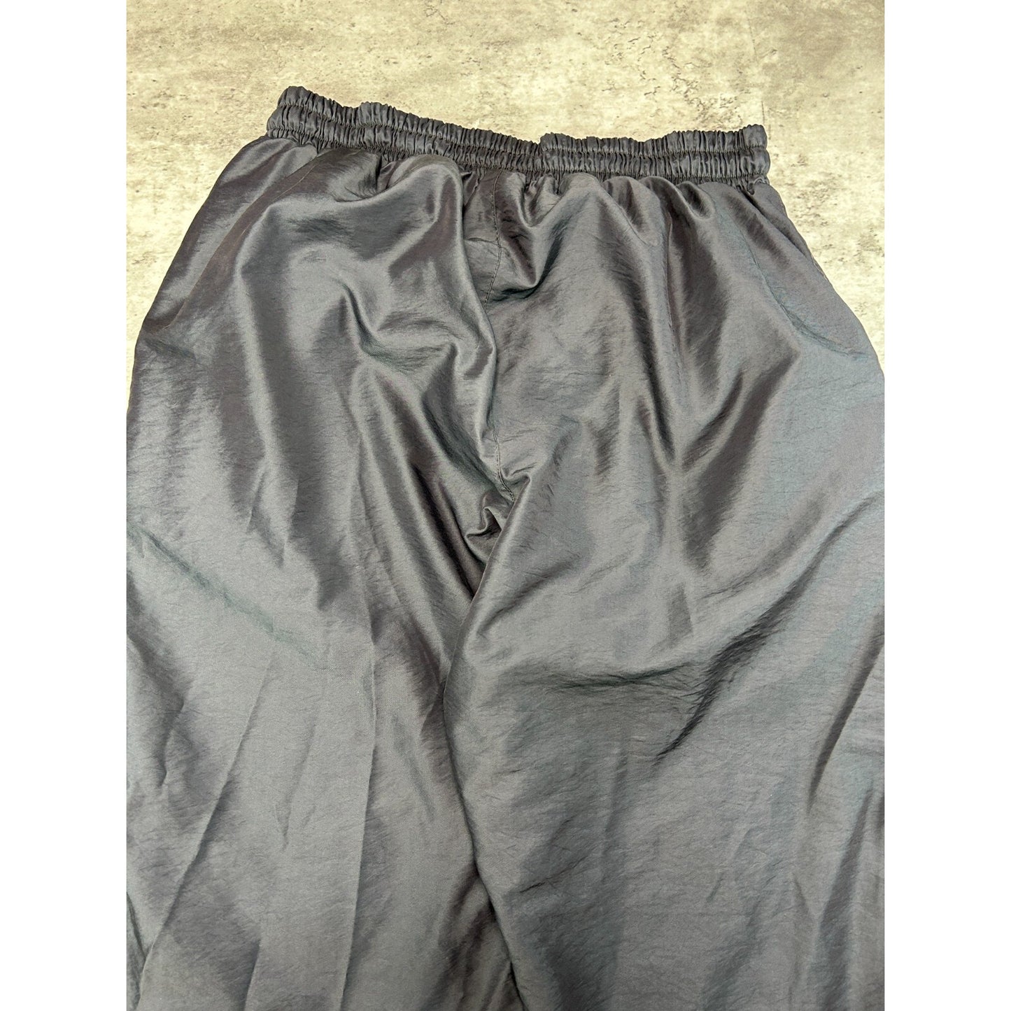Vintage 90s Billcee Embroidered Spellout Nylon Track Pants Size Medium Gray